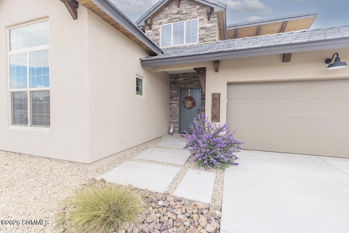 6616 Blackbird Road Property Photo 3