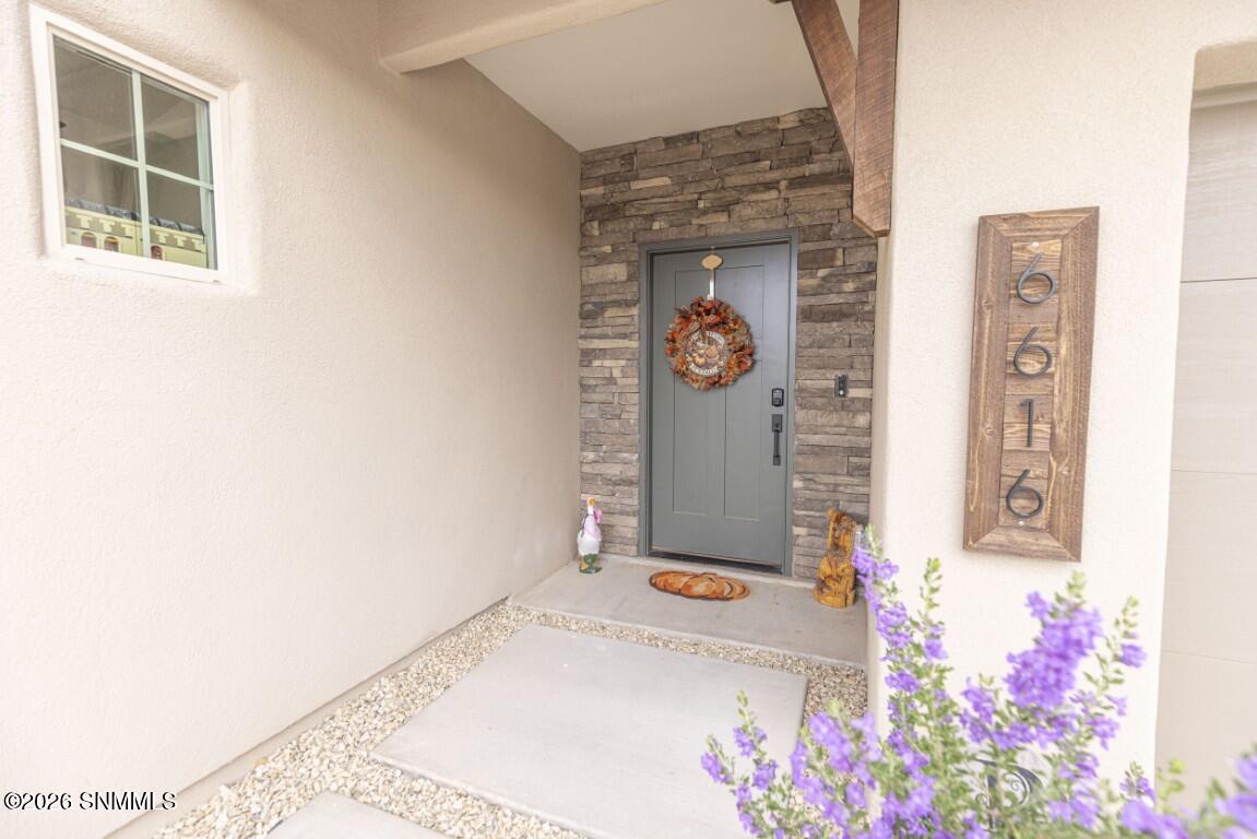 6616 Blackbird Road Property Photo 5