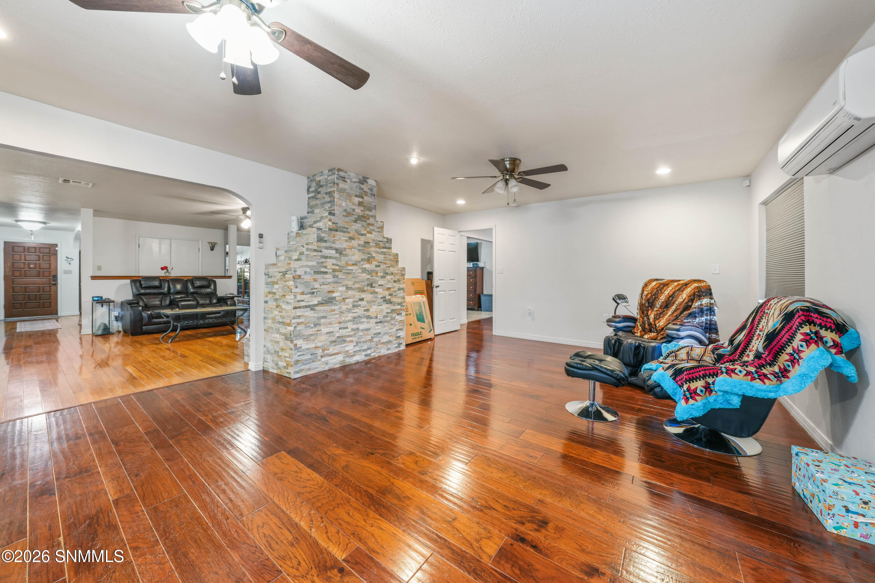4207 E Winchester Road Property Photo 19