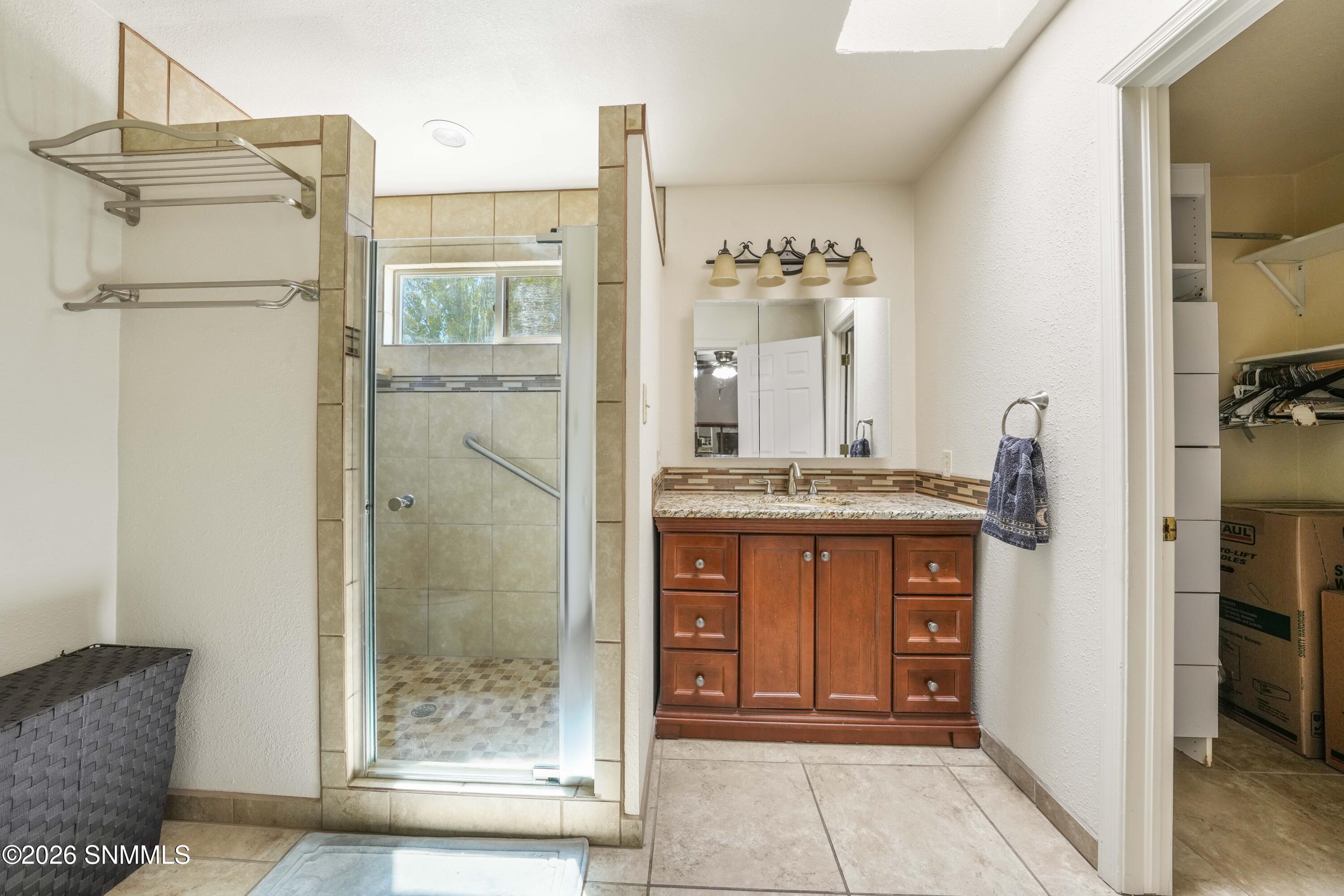 4207 E Winchester Road Property Photo 30