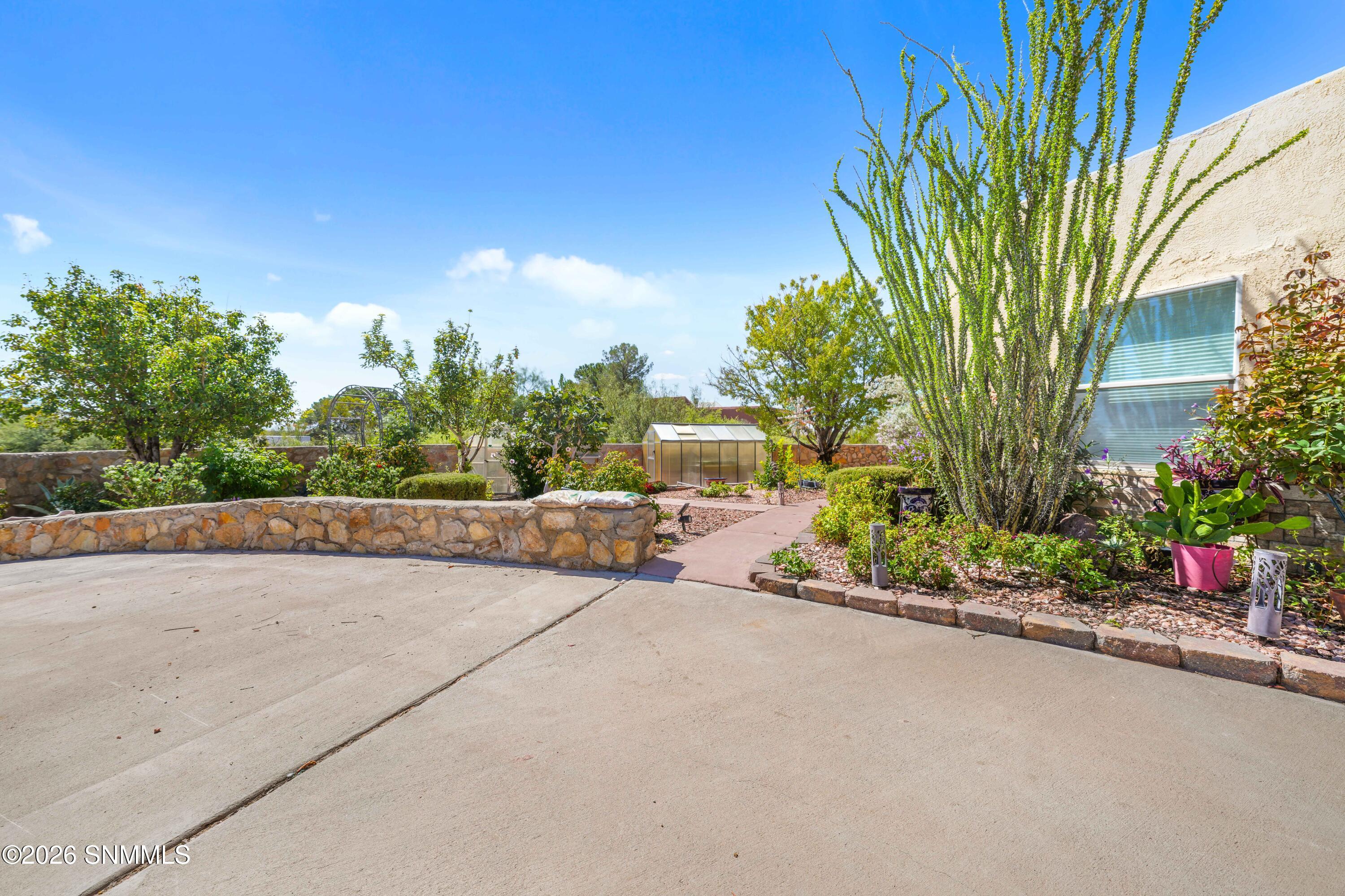 4207 E Winchester Road Property Photo 45