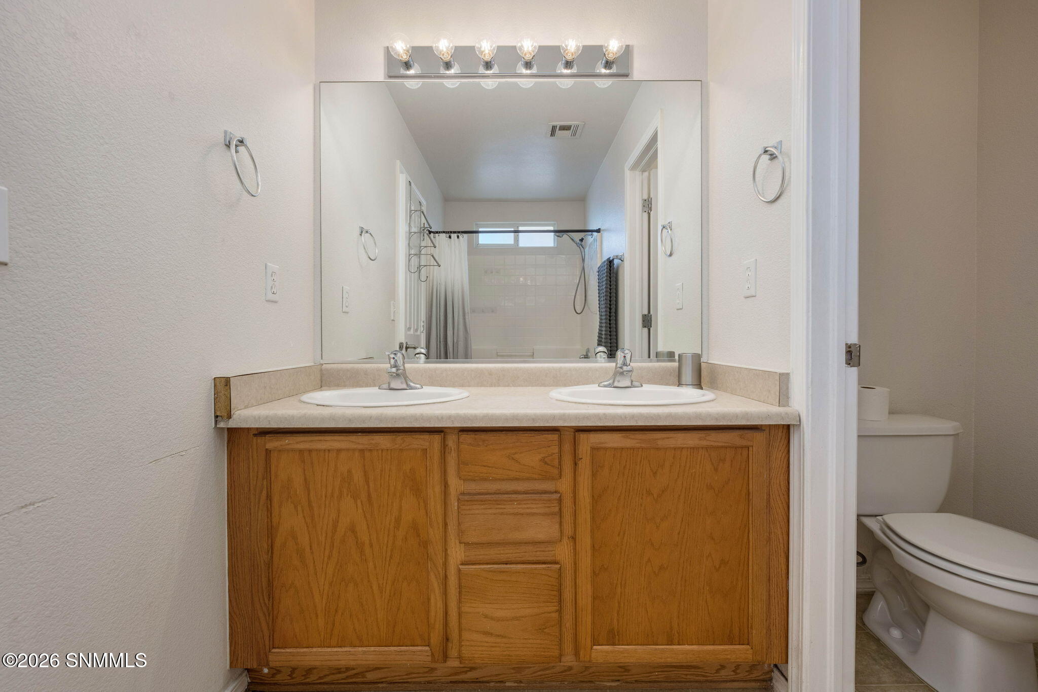 4756 Diamante Court Property Photo 13
