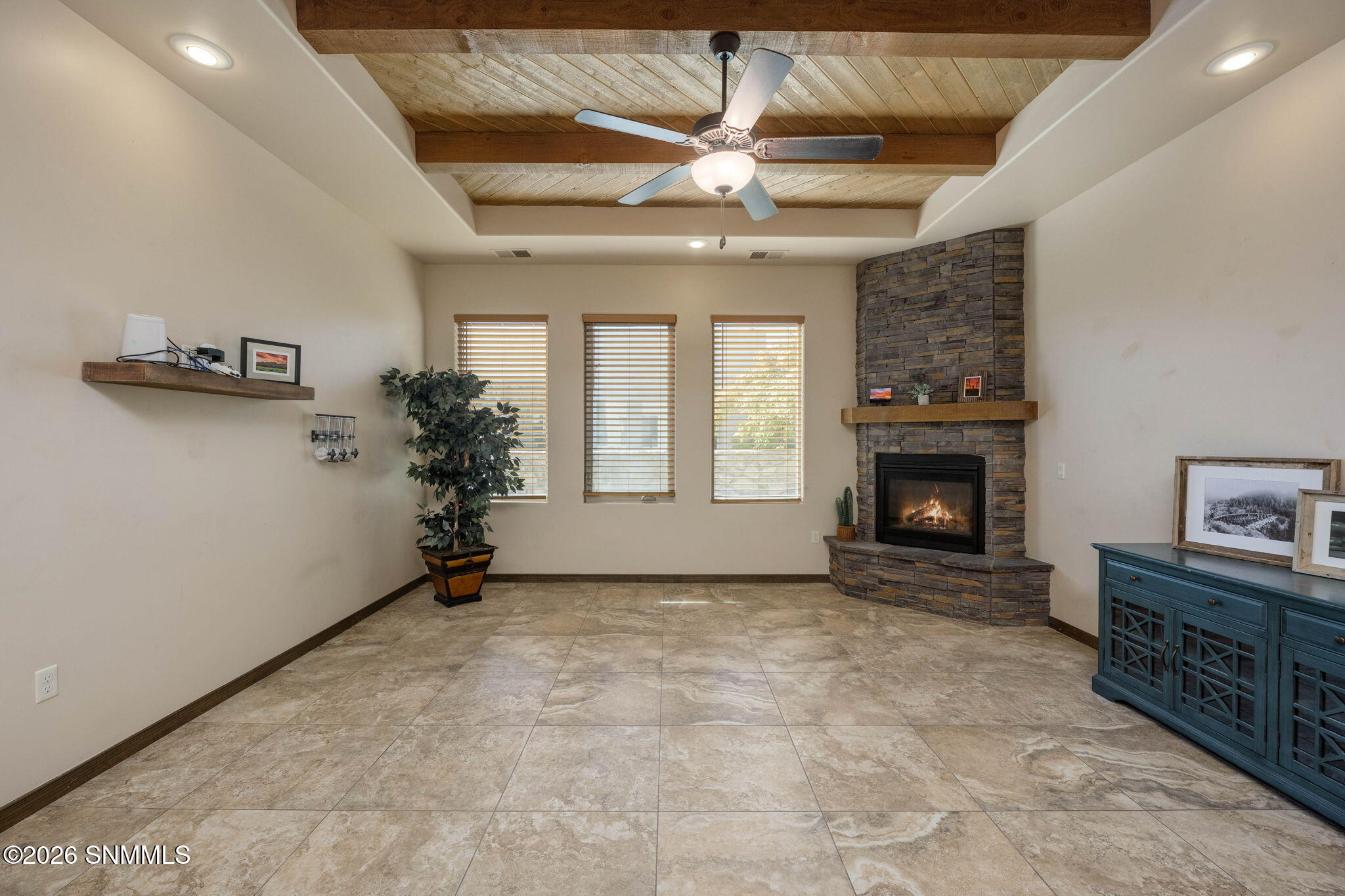 3712 Santa Minerva Avenue Property Photo 7