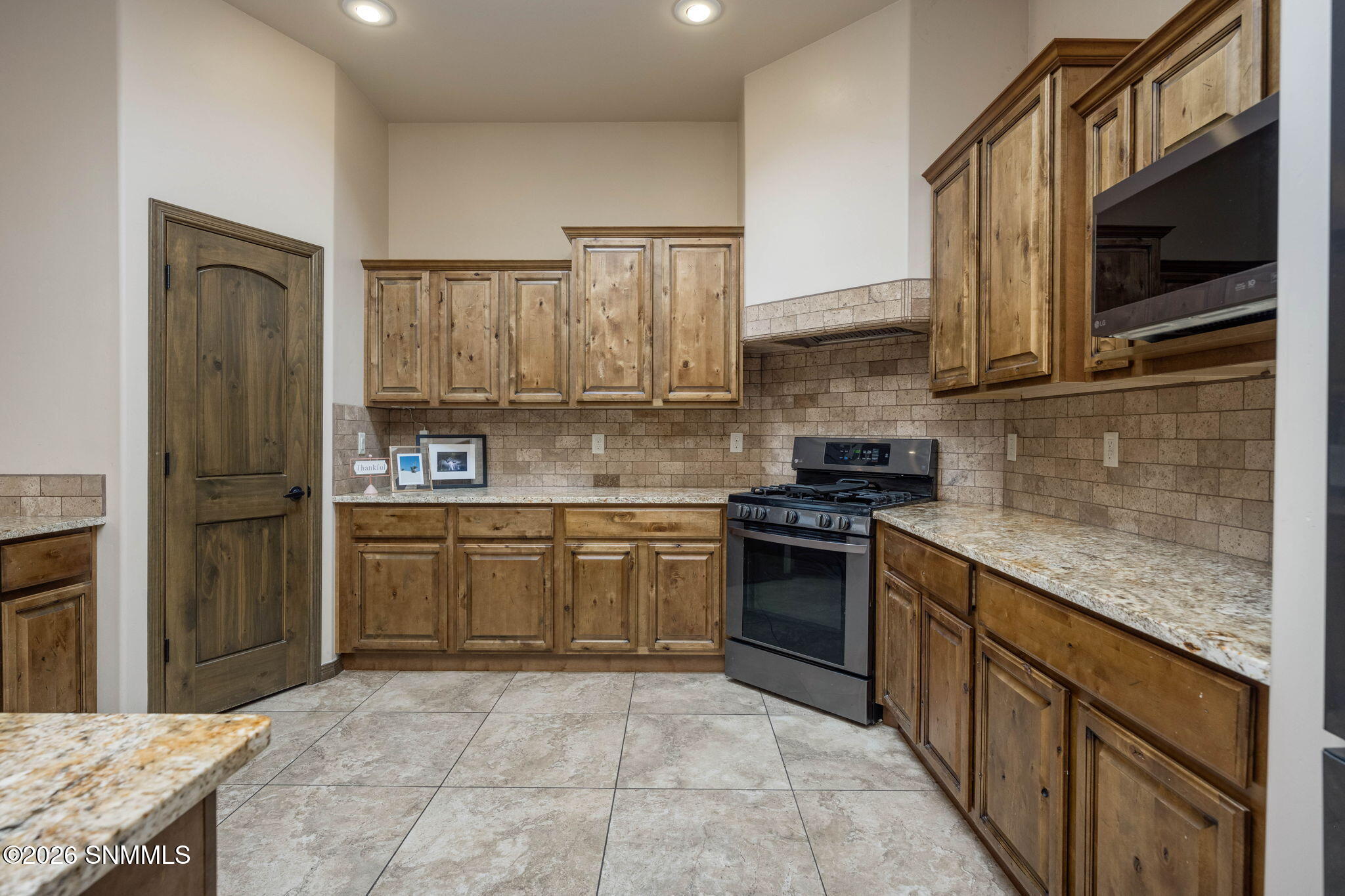 3712 Santa Minerva Avenue Property Photo 11