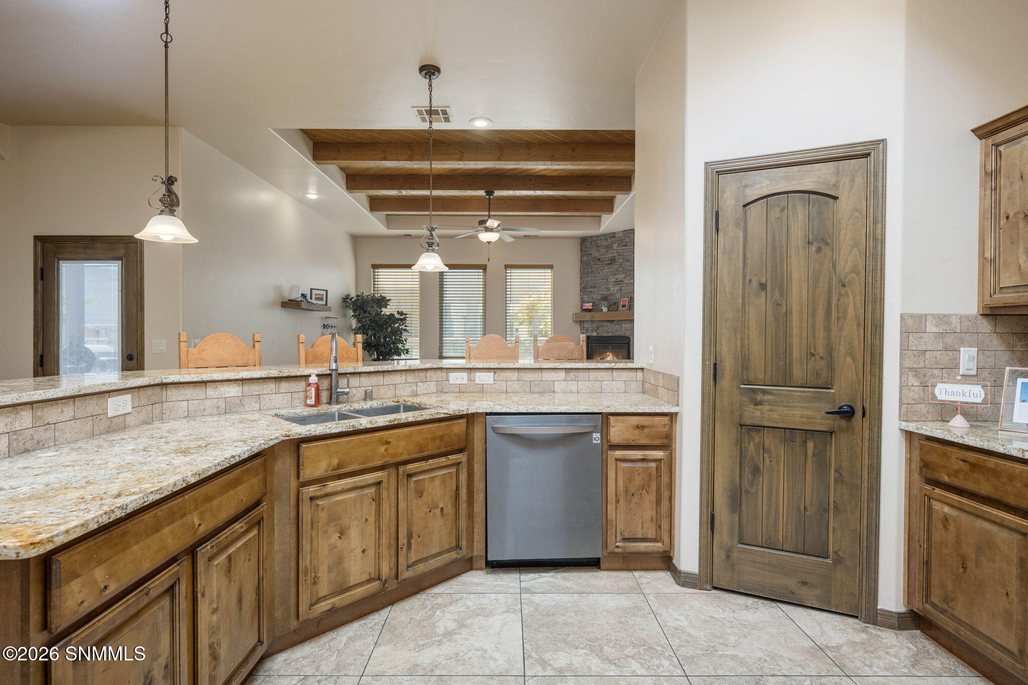 3712 Santa Minerva Avenue Property Photo 12