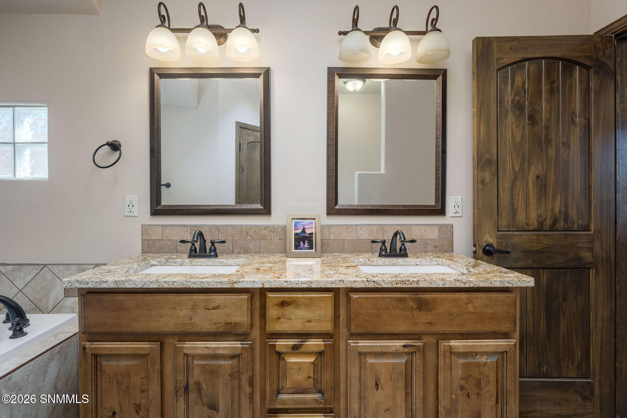 3712 Santa Minerva Avenue Property Photo 23