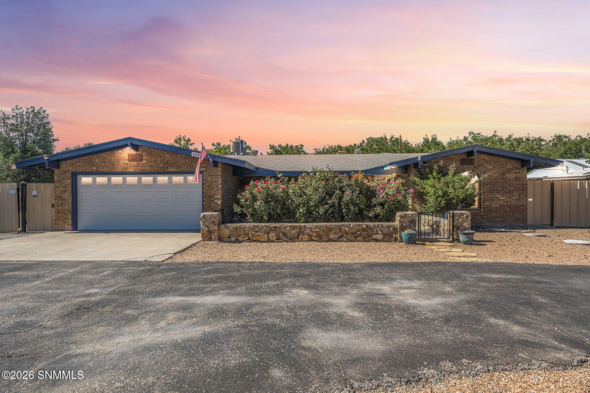 4843 Grider Road Property Photo 1
