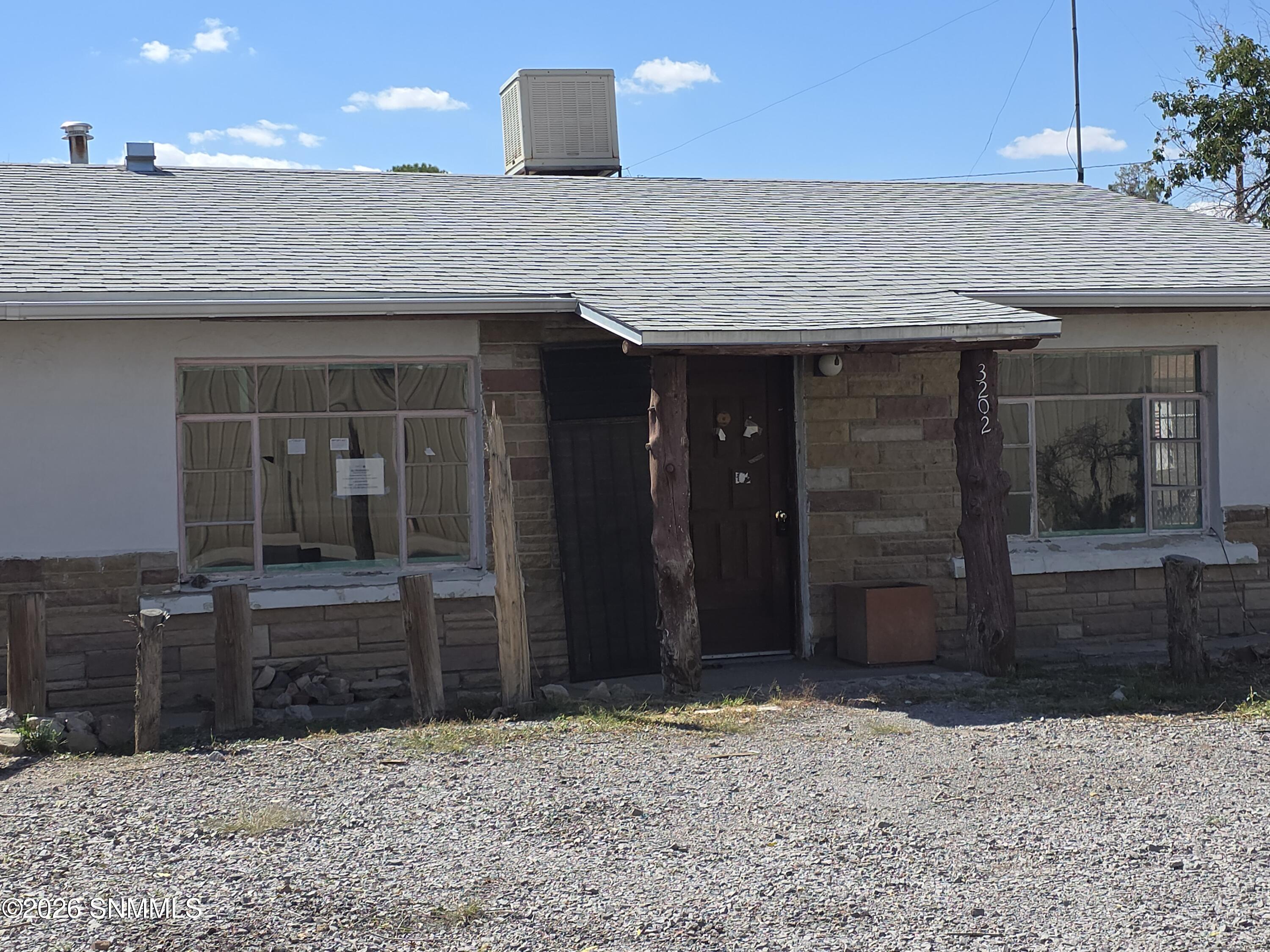 3202 Harrelson Street Property Photo 2