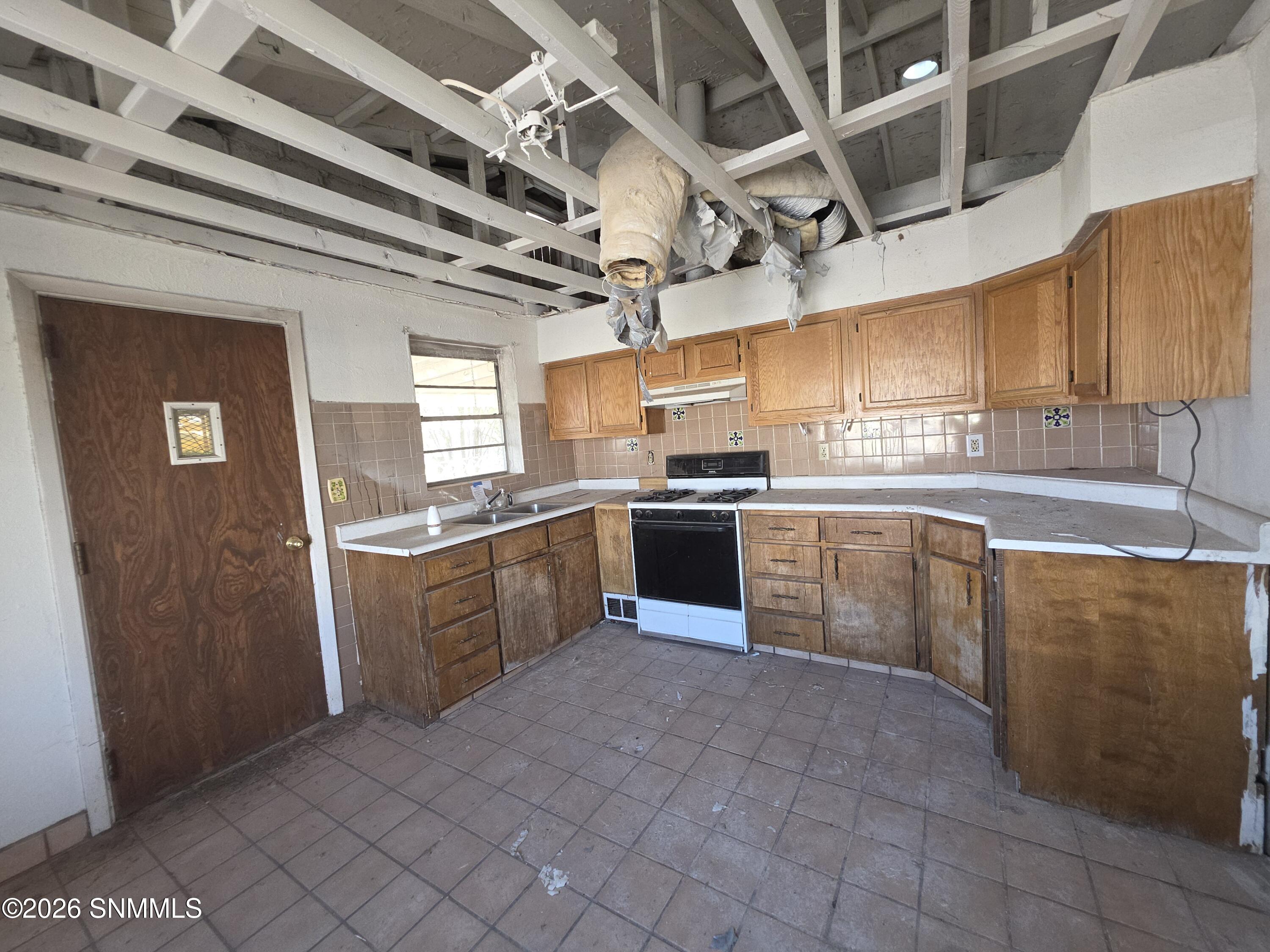 3202 Harrelson Street Property Photo 4