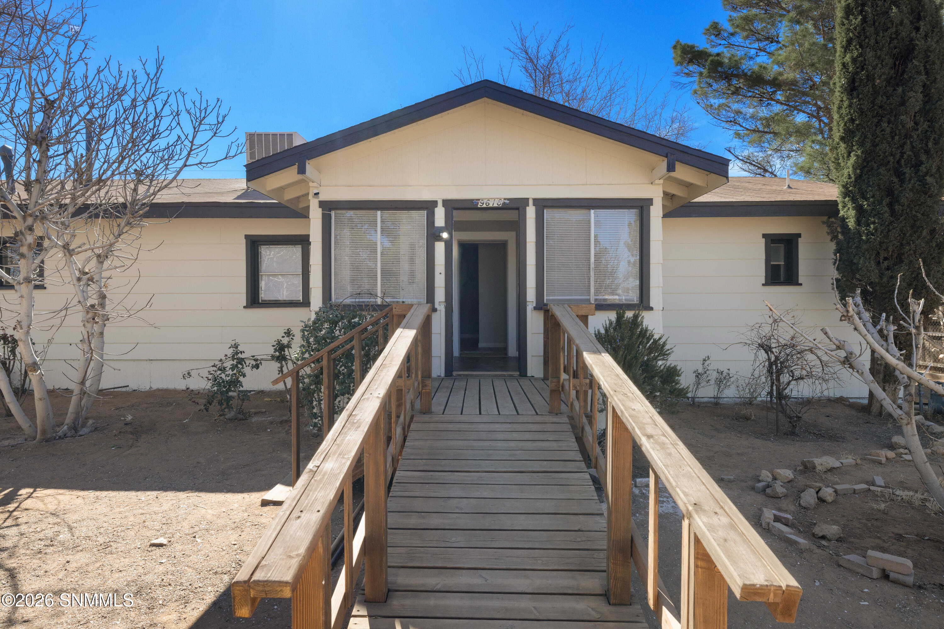 9618 Butterfield Boulevard Property Photo 2