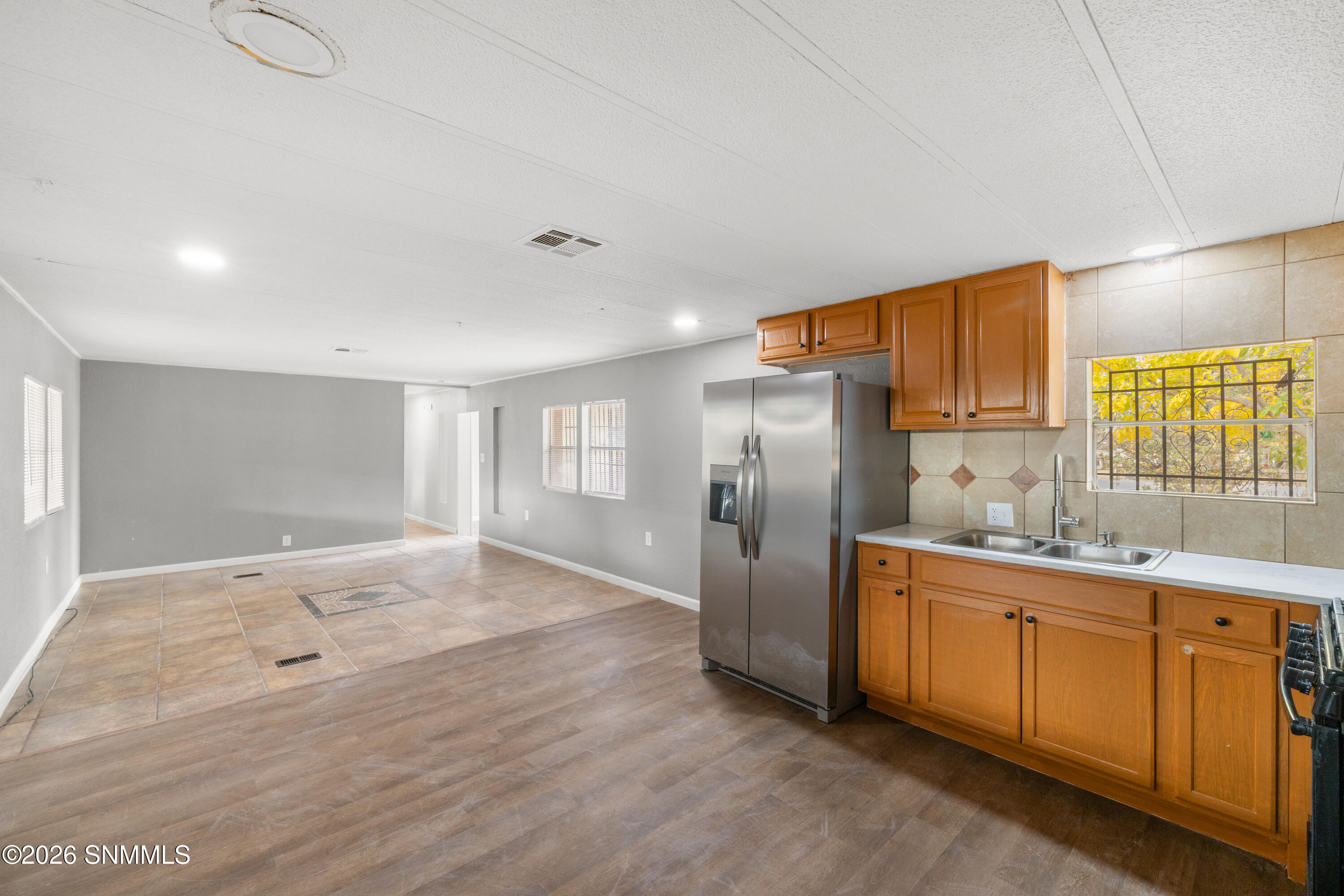 9618 Butterfield Boulevard Property Photo 8