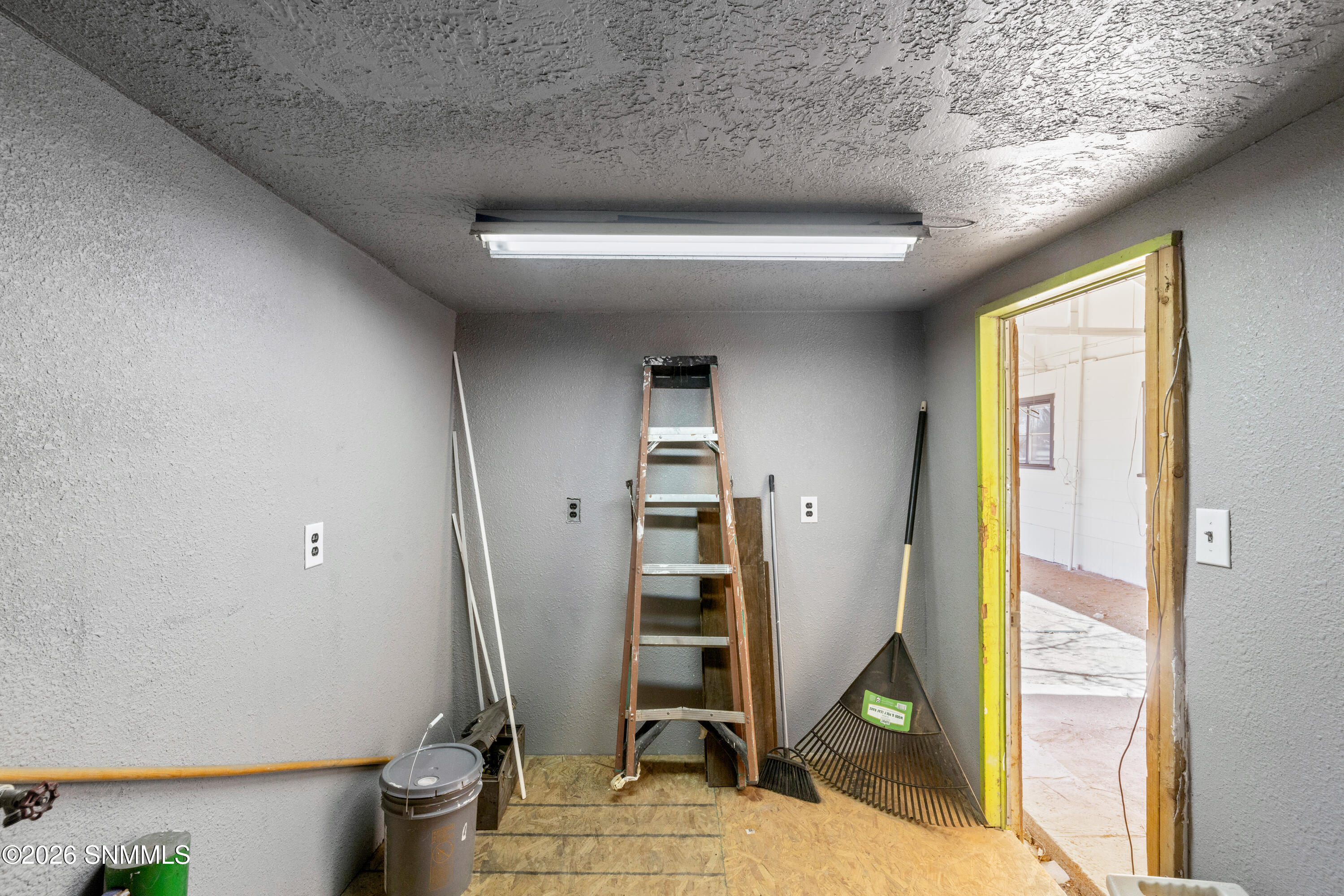 9618 Butterfield Boulevard Property Photo 26