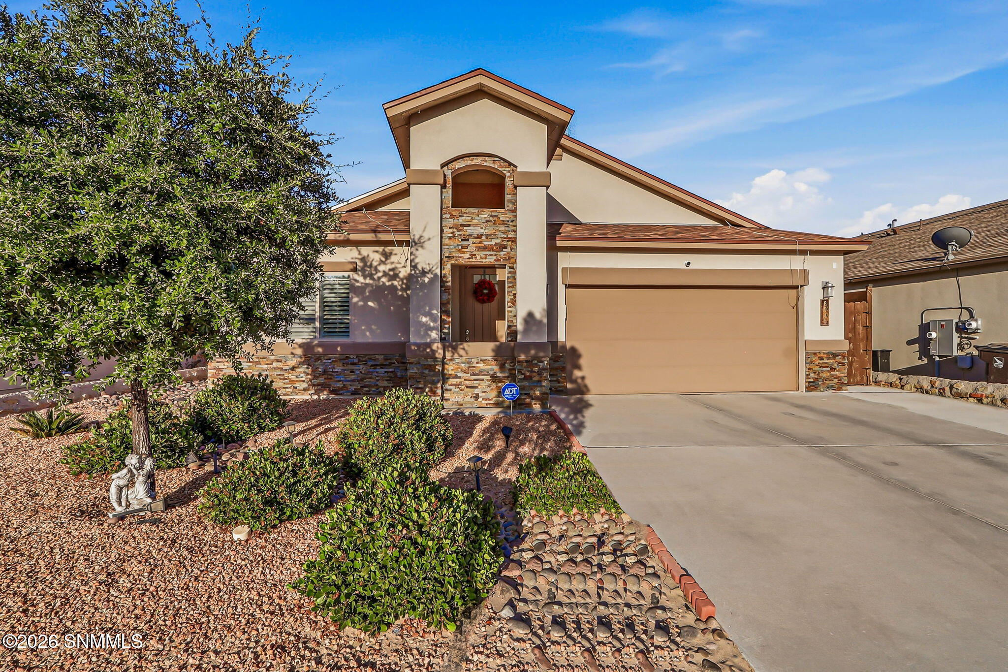 6045 Copper Hill Street Property Photo 1