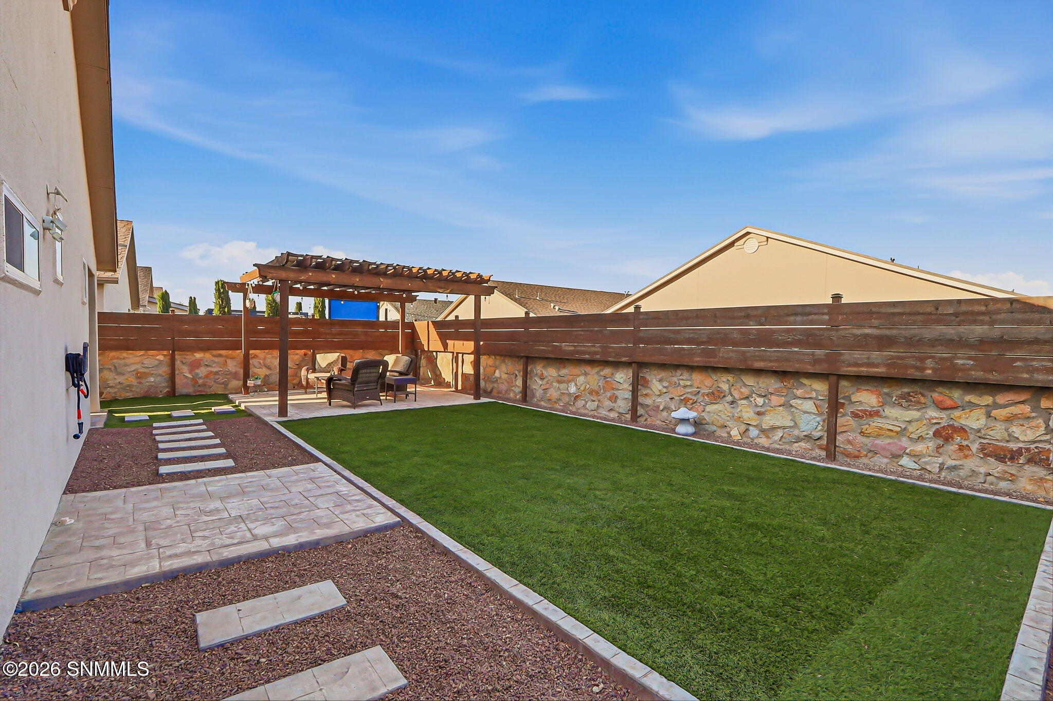 6045 Copper Hill Street Property Photo 4