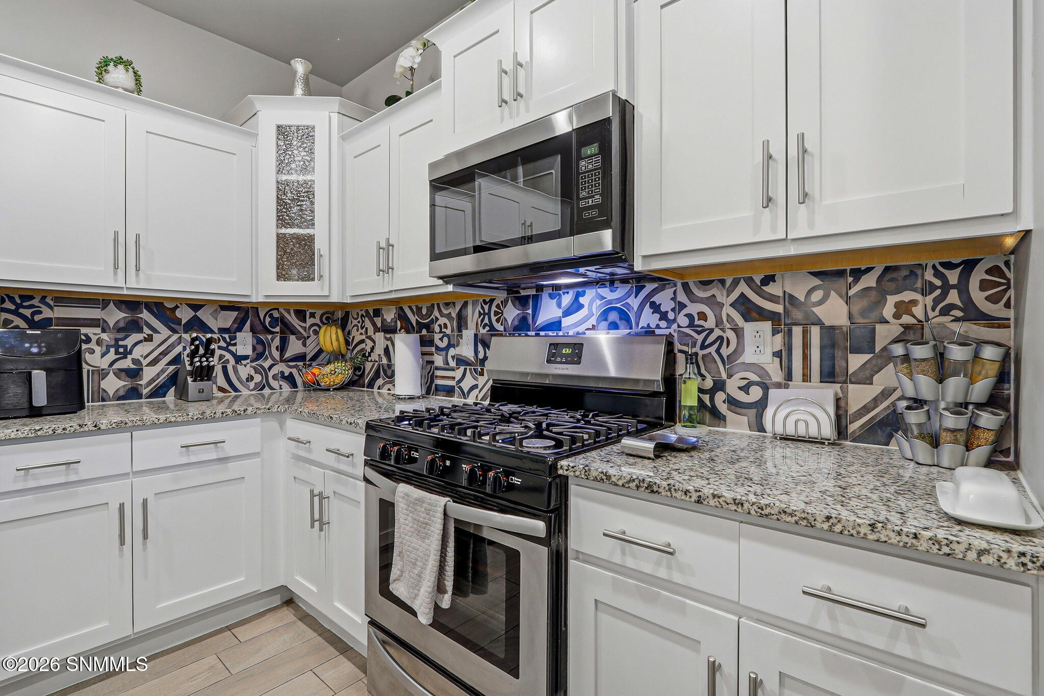 6045 Copper Hill Street Property Photo 11