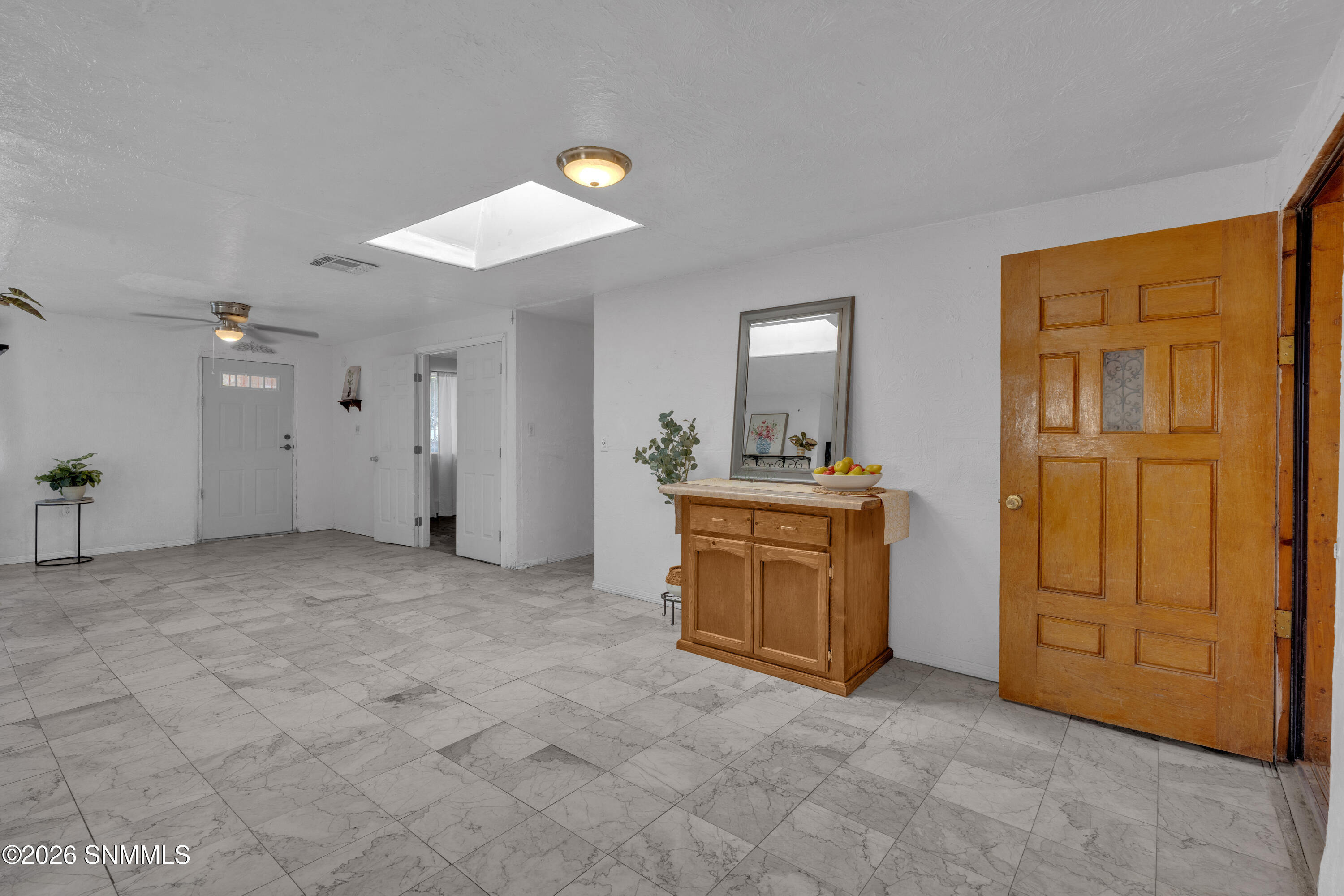 970 San Andres Drive Property Photo 7