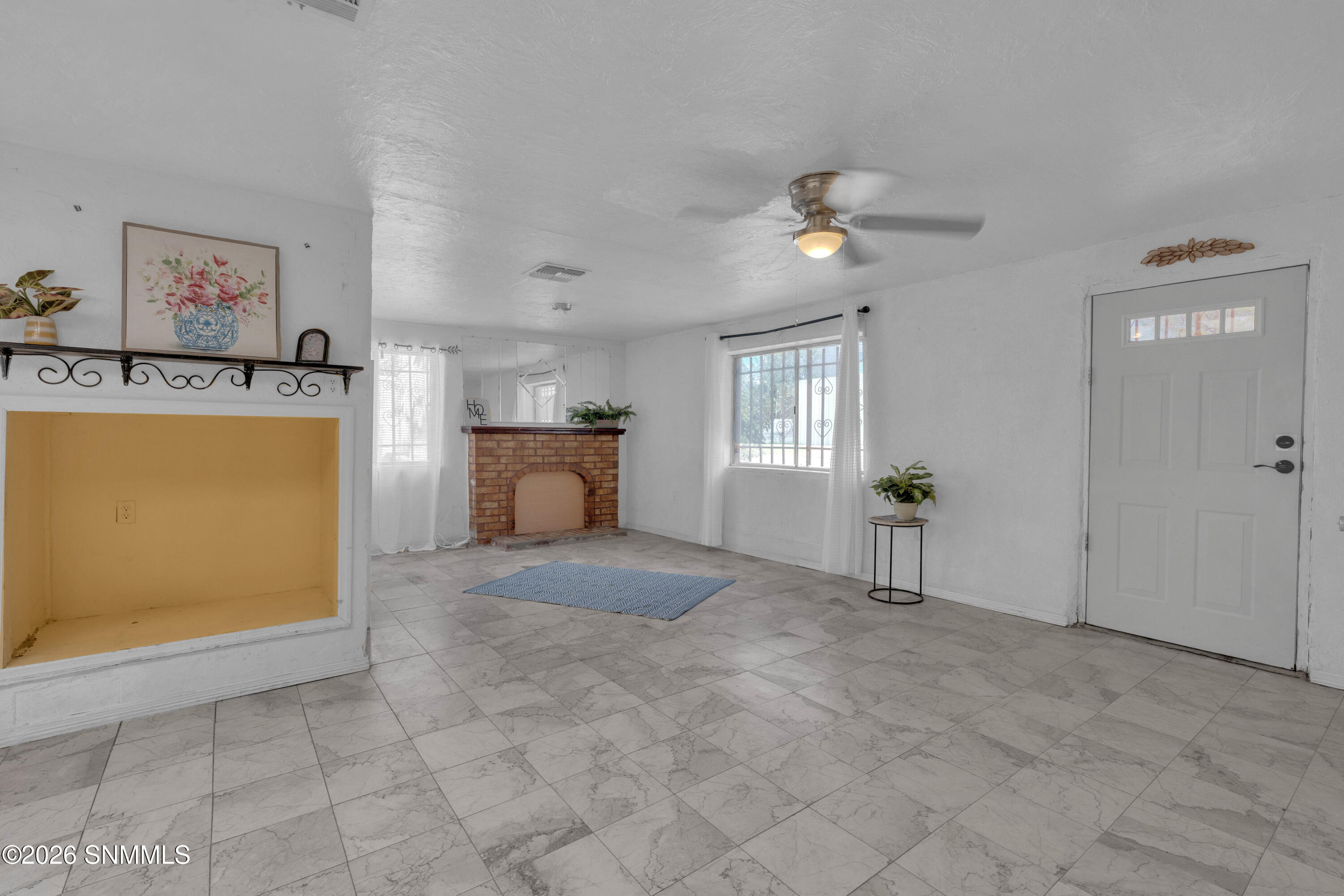 970 San Andres Drive Property Photo 8