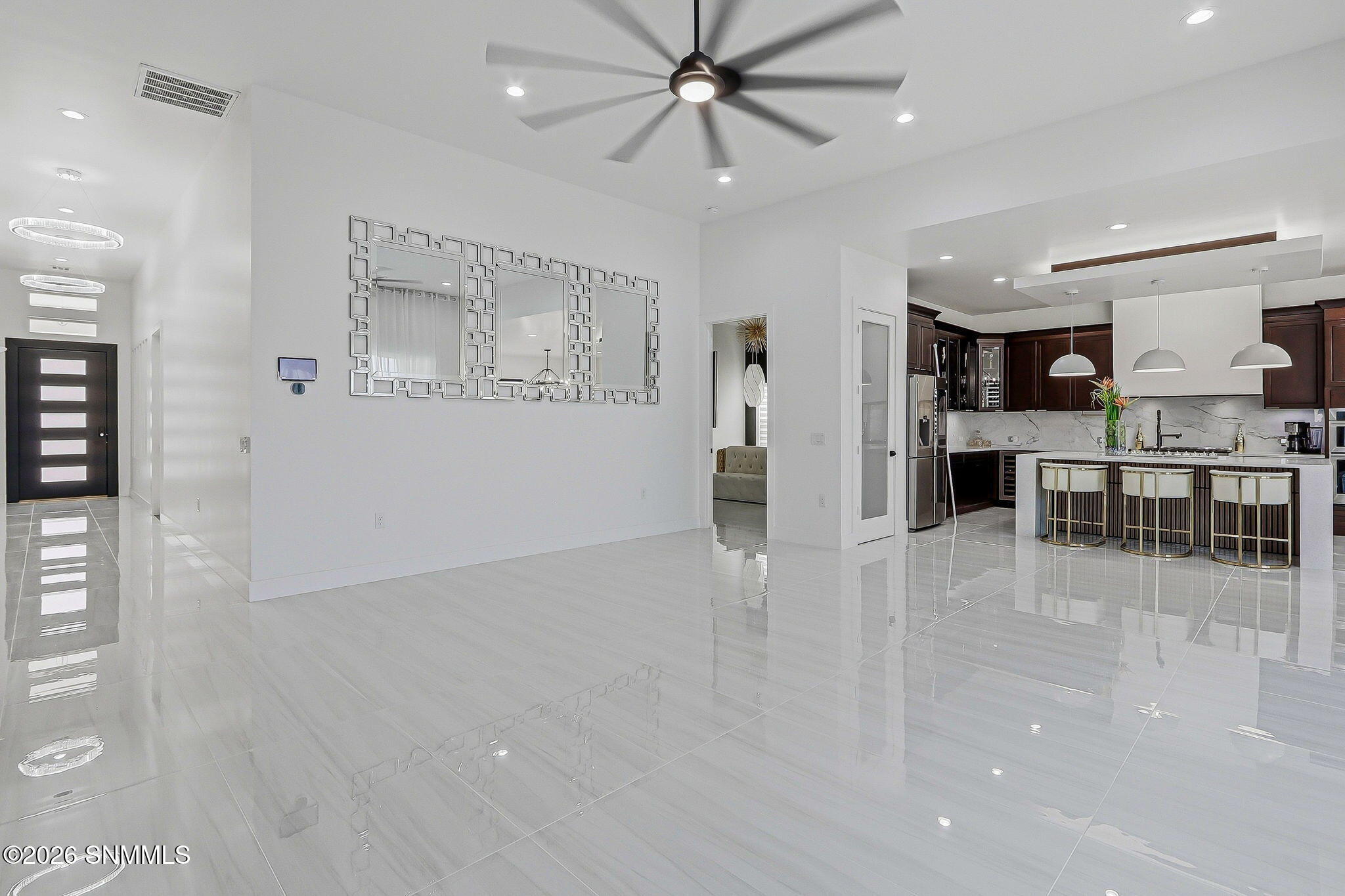 3071 Featherstone Drive Property Photo 16