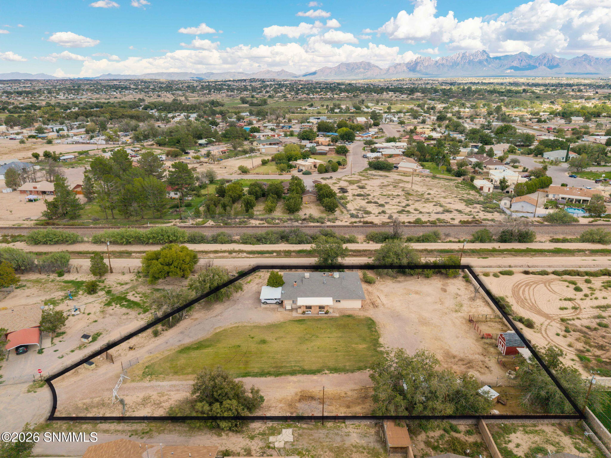 807 Aliyah Road Property Photo 2