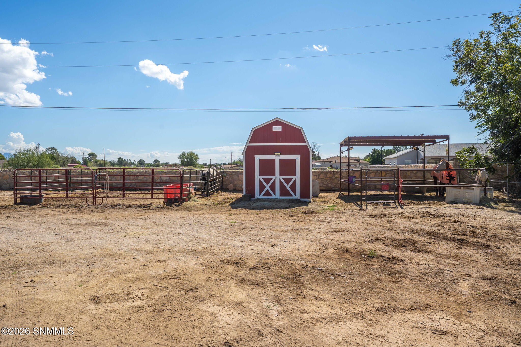807 Aliyah Road Property Photo 3