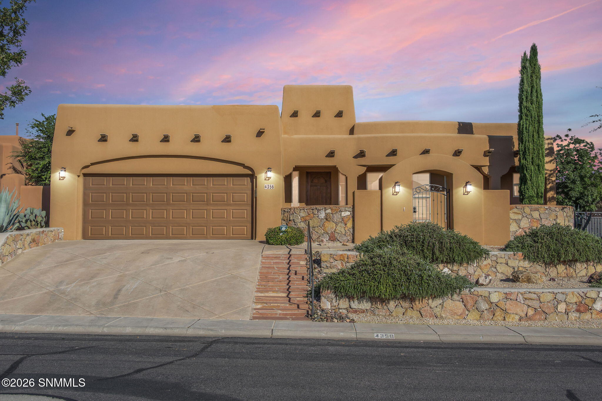 4356 Yavapai Court Property Photo 1