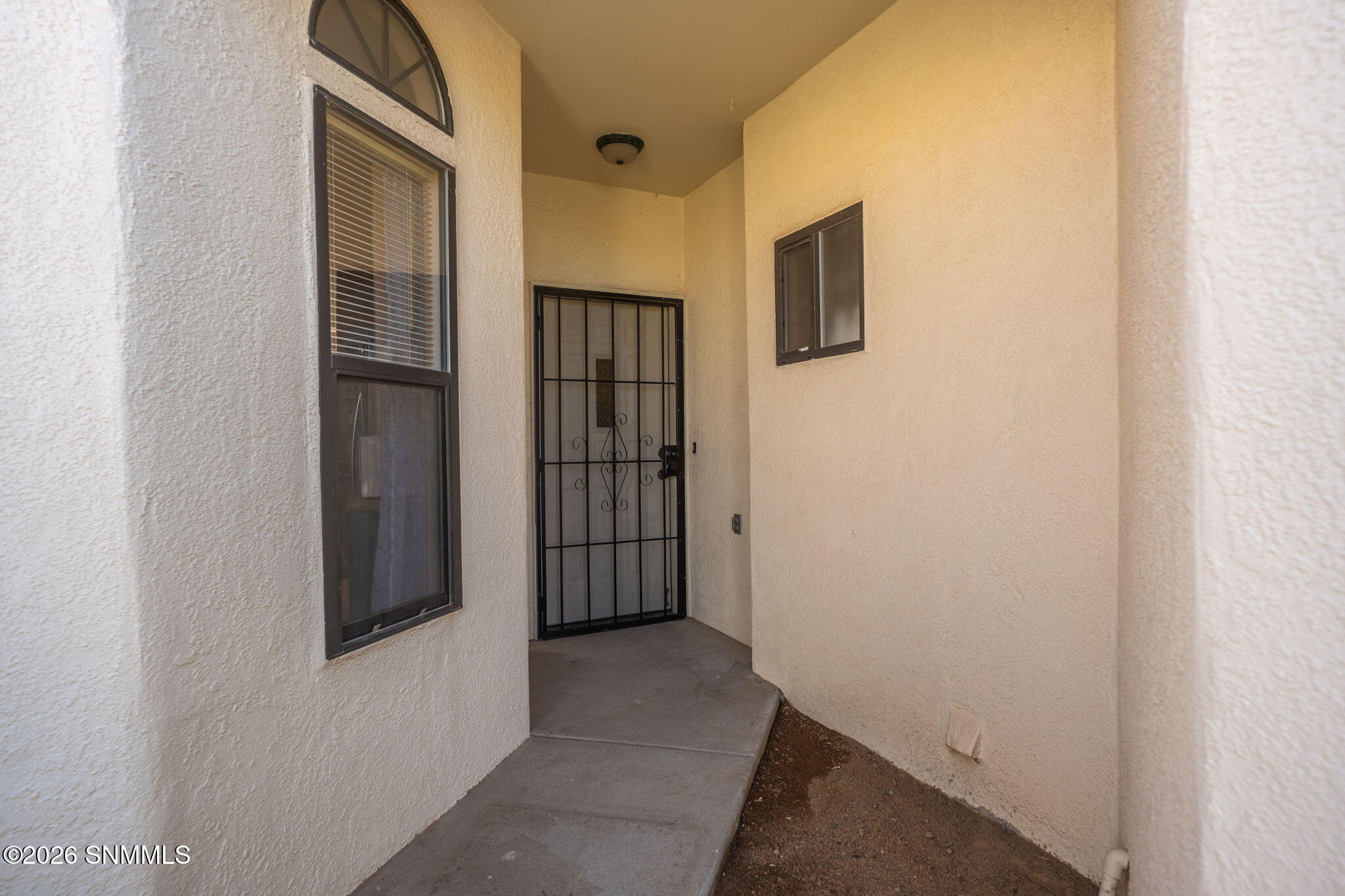 2484 Sunridge Drive Property Photo 8