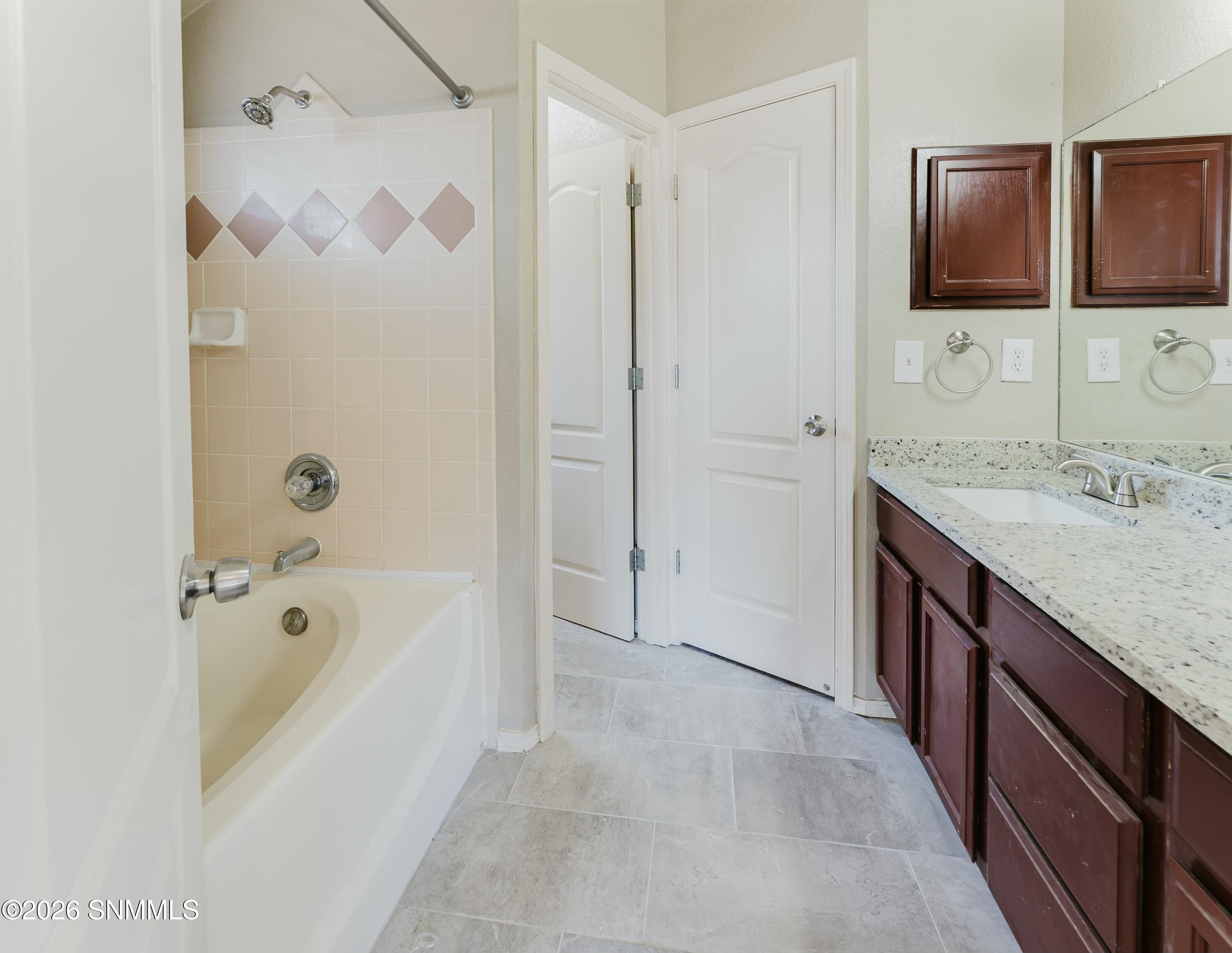 1331 Magoffin Place Property Photo 16