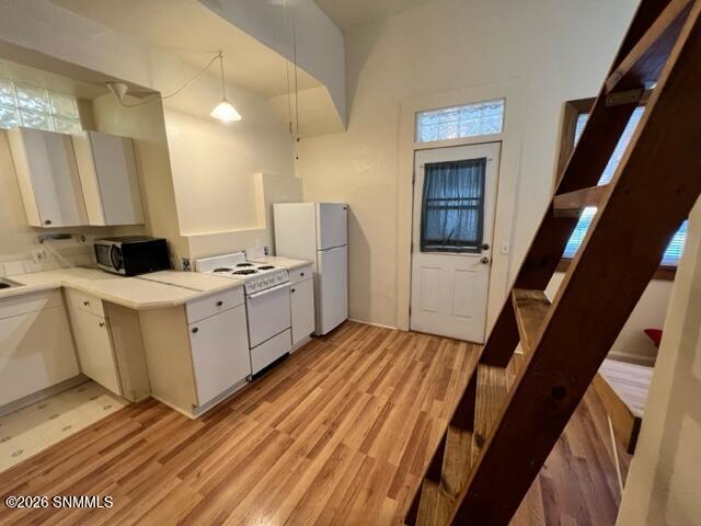 2510/2530 S Espina Street Property Photo 17