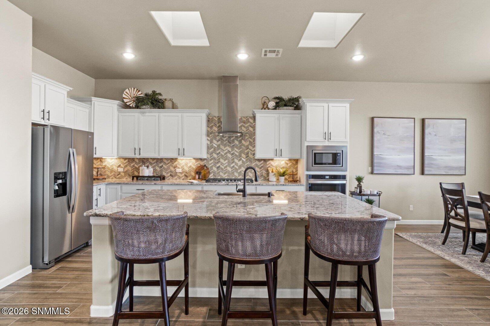 7292 Ultramarine Road Property Photo 2