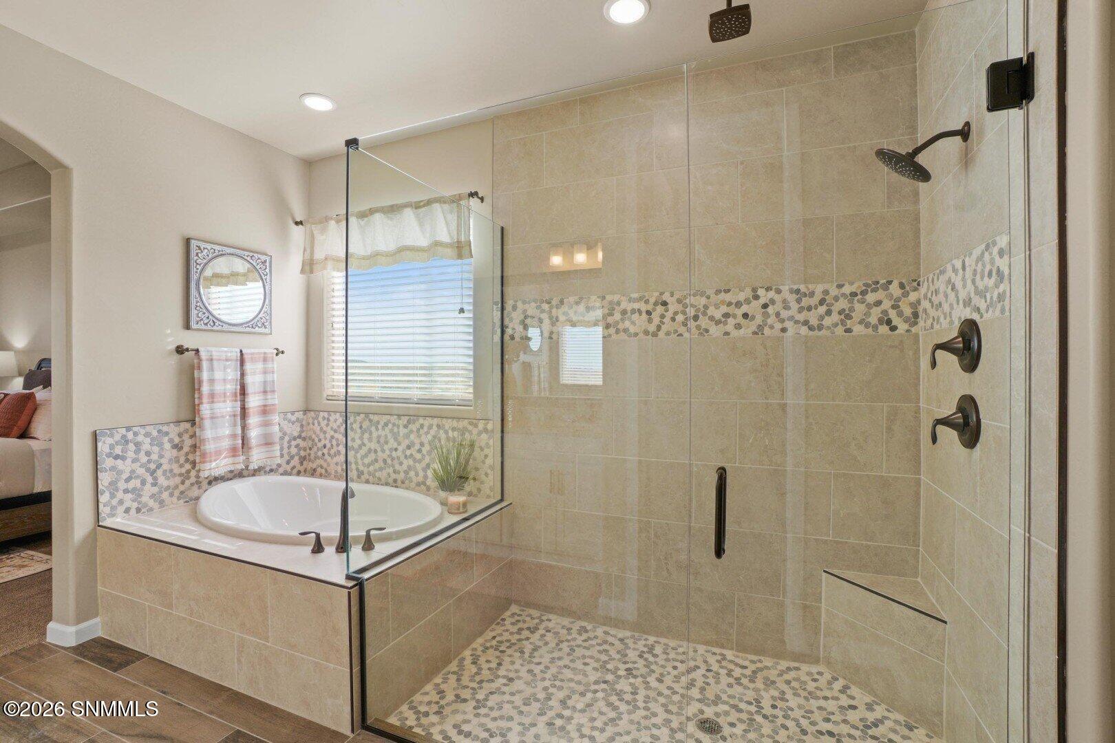 7292 Ultramarine Road Property Photo 13