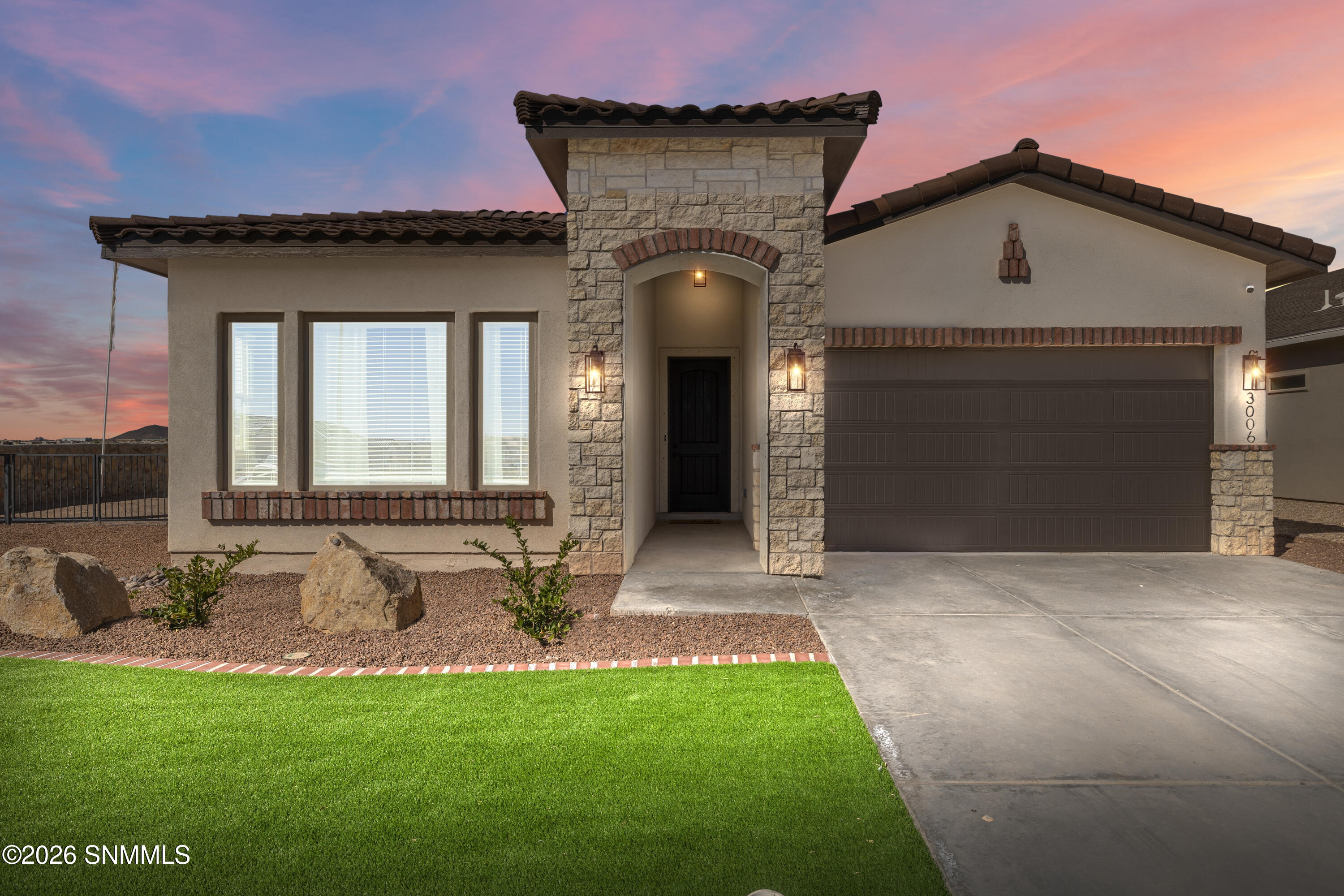 3006 Prado Del Sol Avenue Property Photo 1