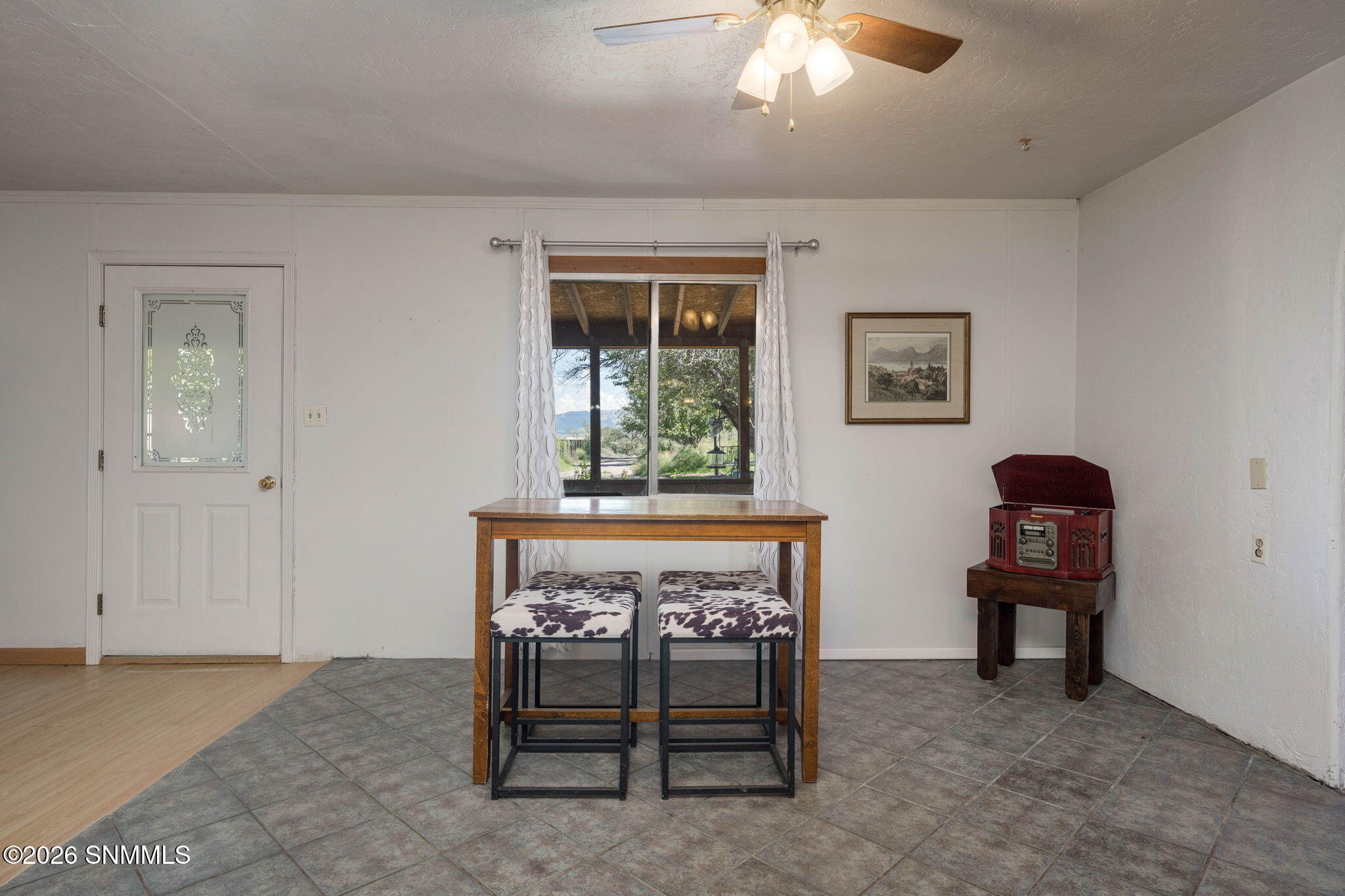 6 Silver Springs Road Property Photo 4