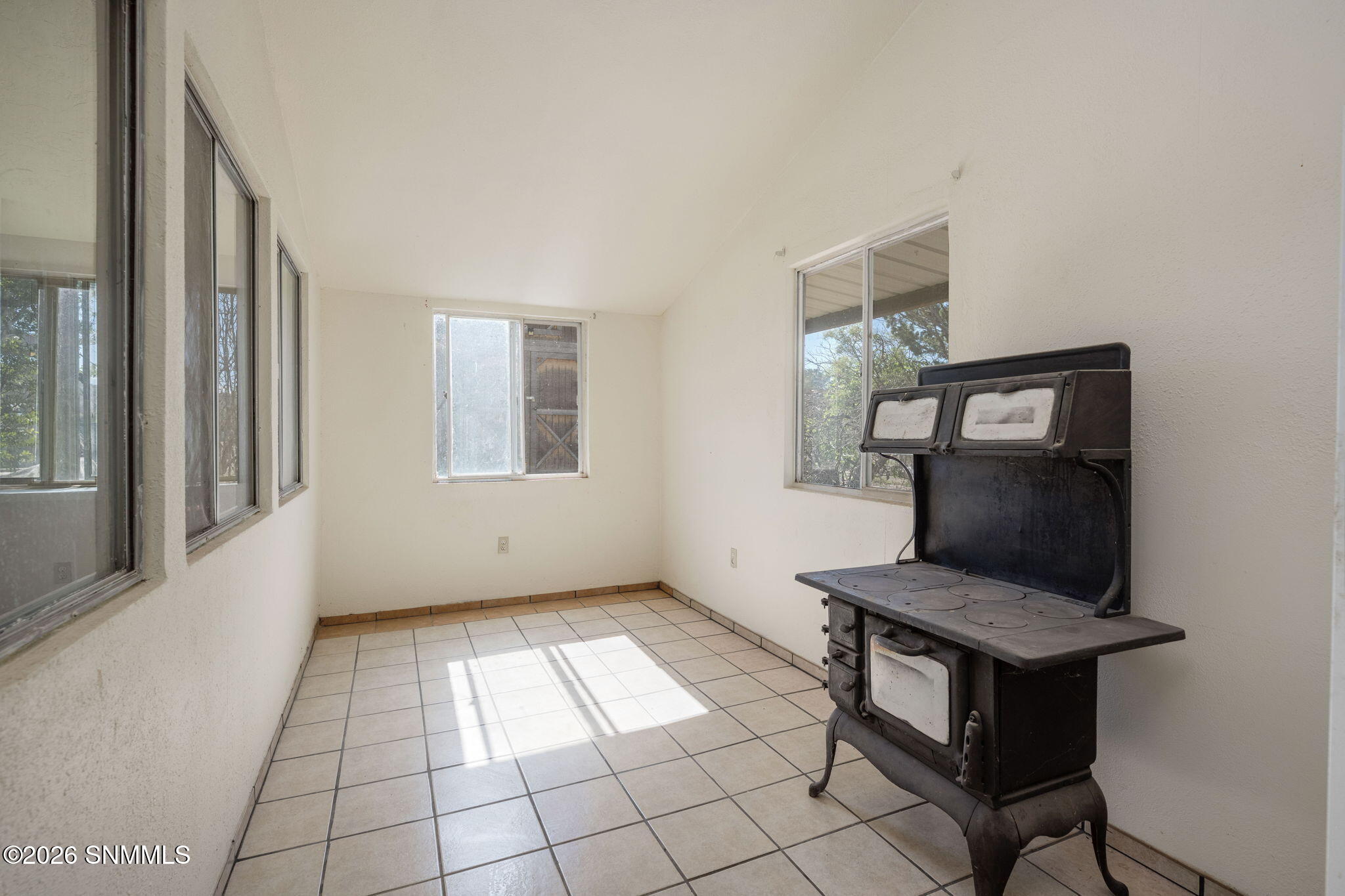 6 Silver Springs Road Property Photo 19