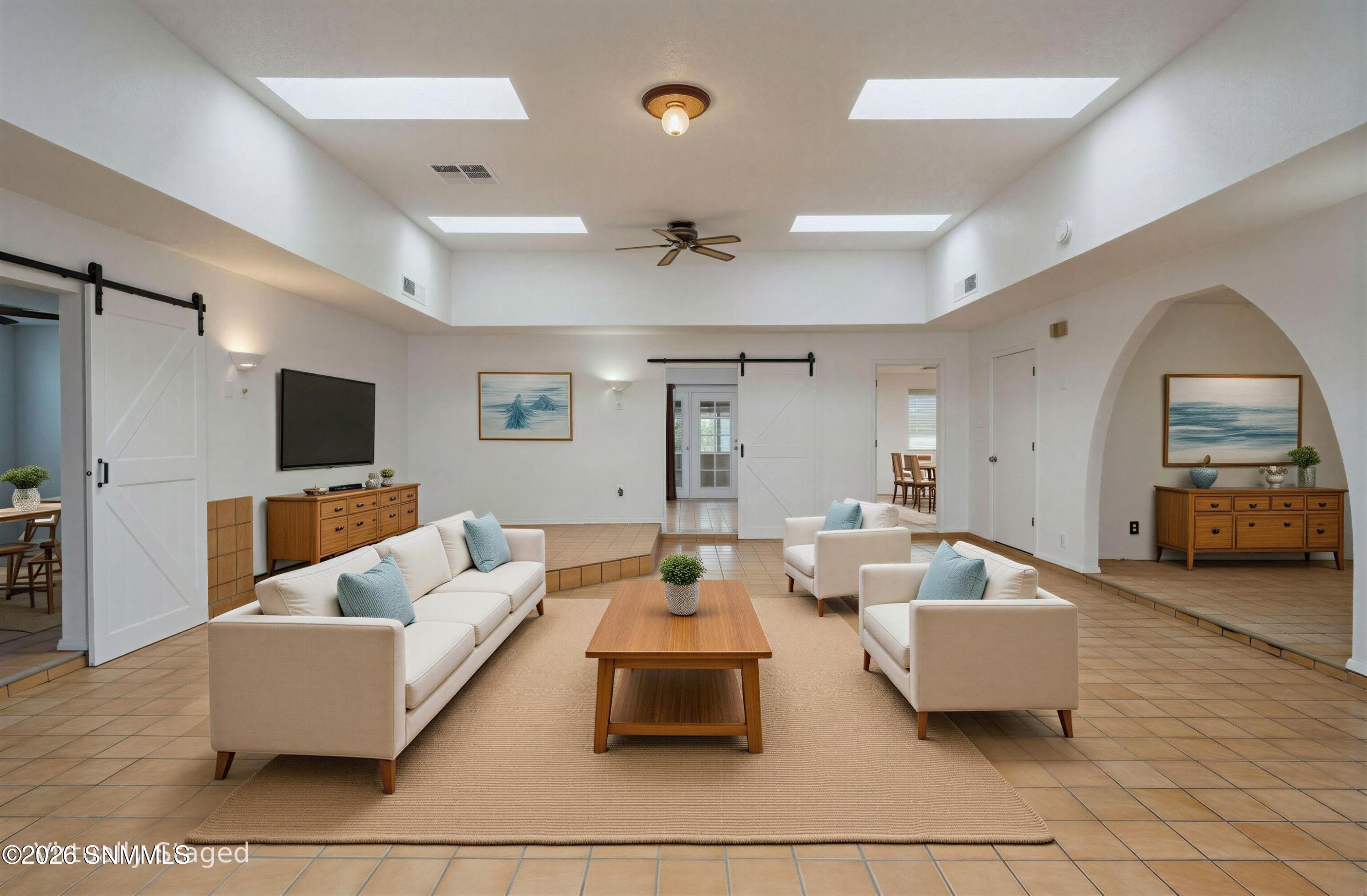 469 De Lara Estates Road Property Photo 10
