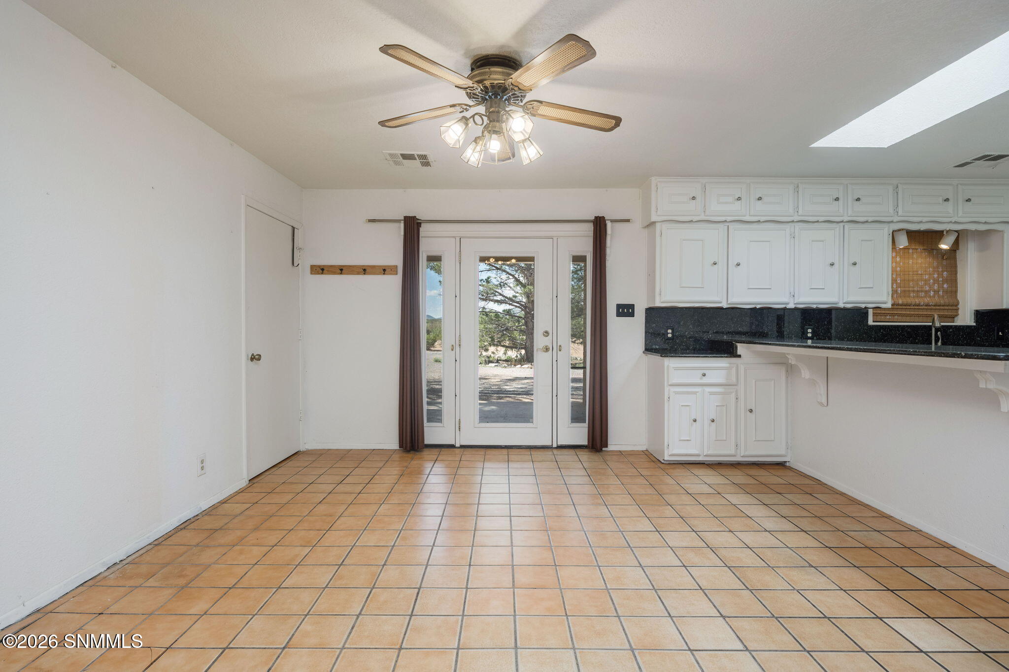 469 De Lara Estates Road Property Photo 21