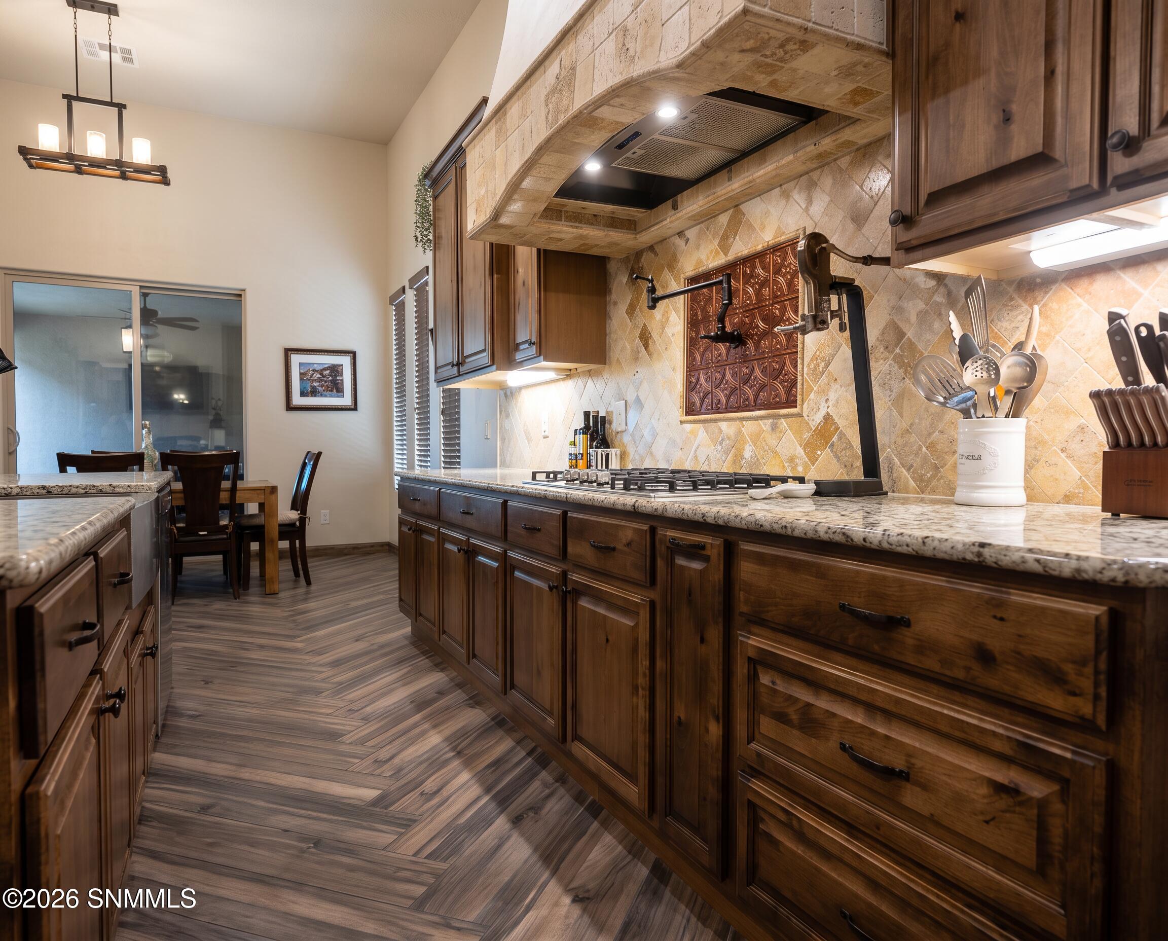 1130 King Bird Court Property Photo 28