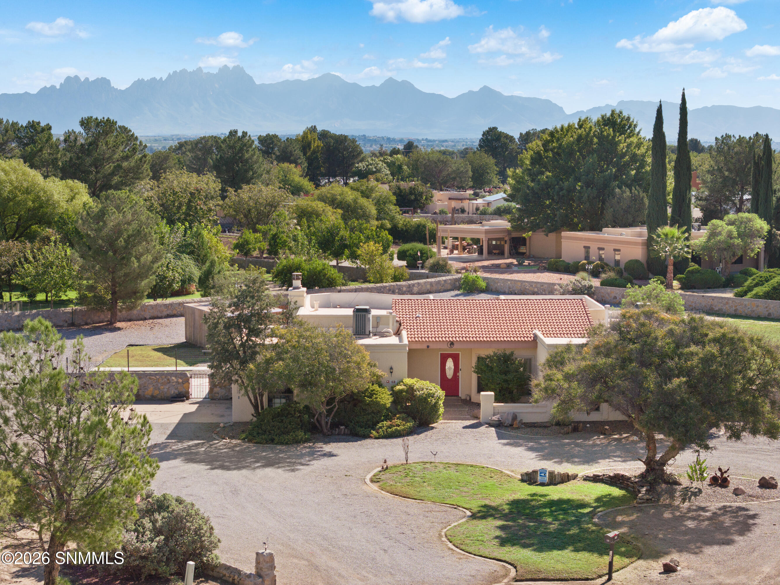 150 Horseshoe Circle Property Photo 1