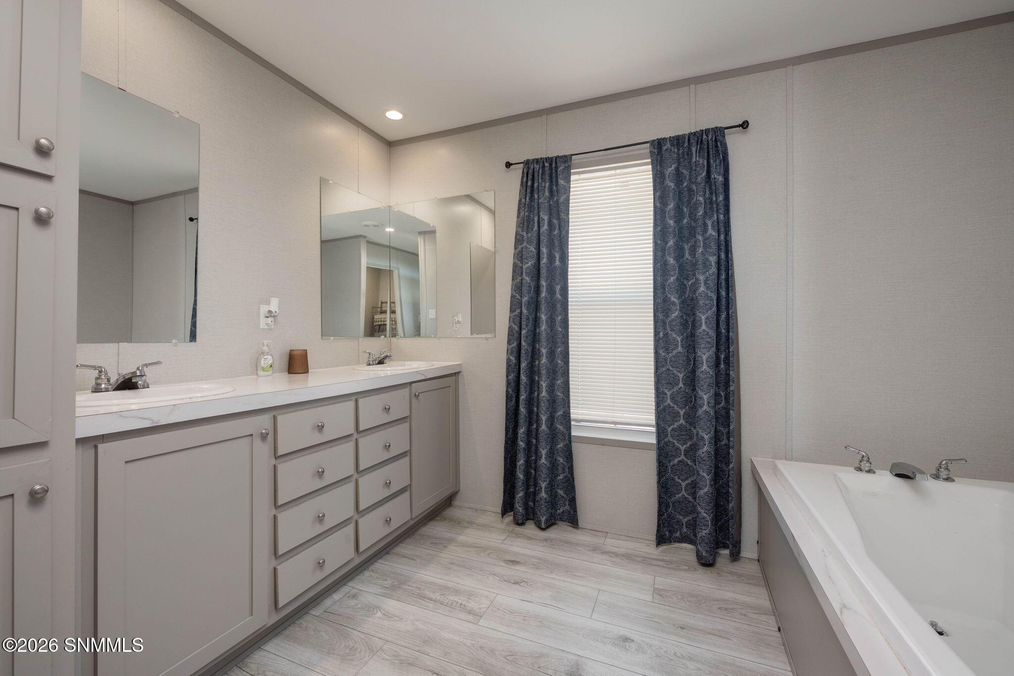 9412 El Centro Boulevard Property Photo 15