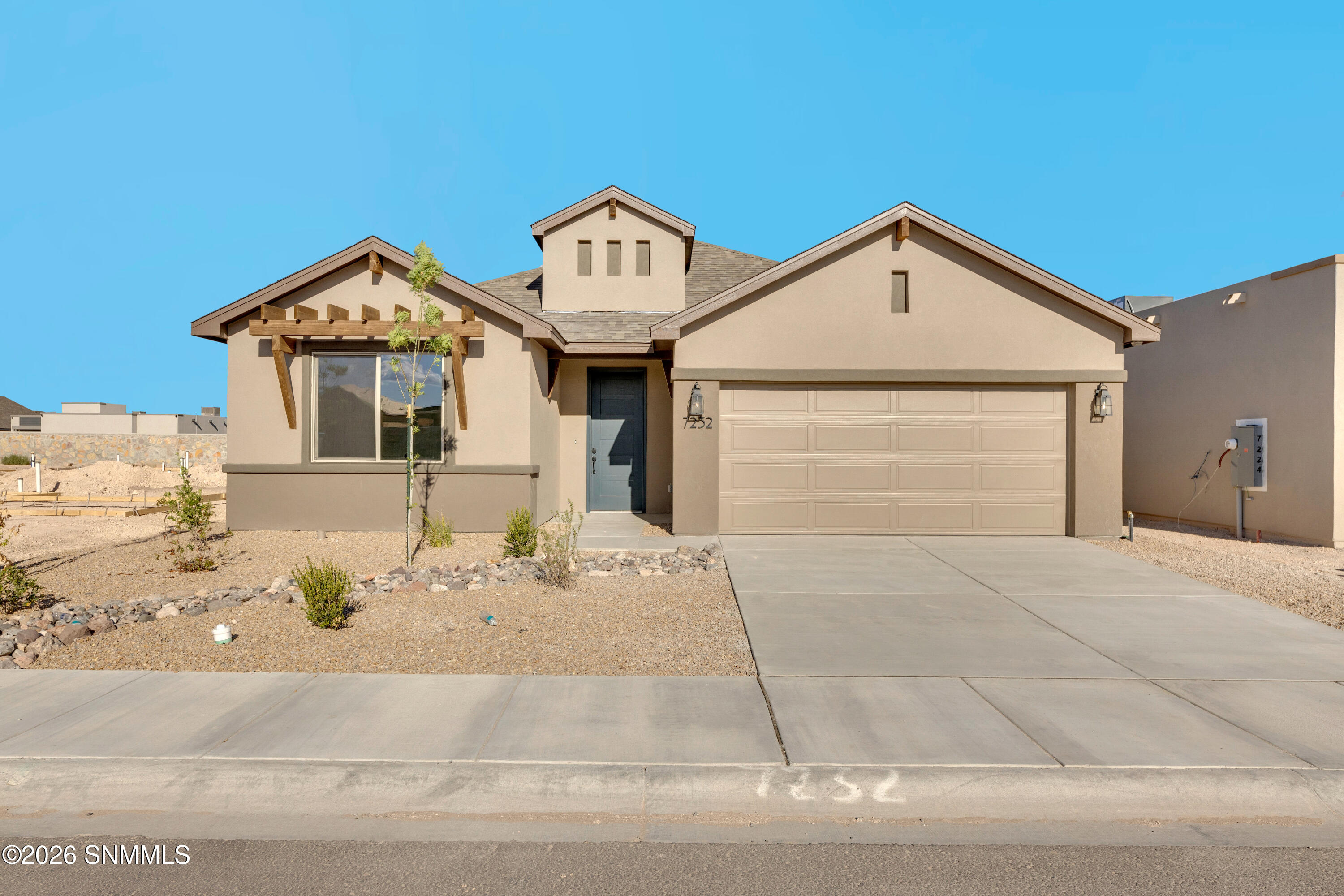 7232 San Bernardo Road Property Photo 2
