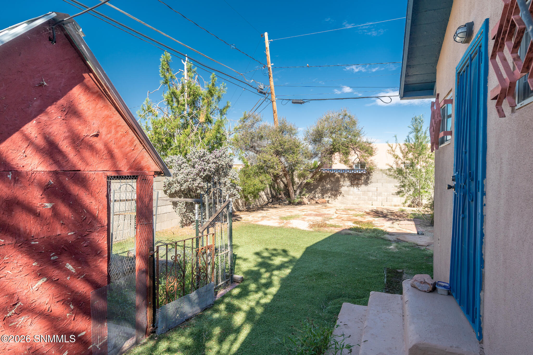 2400 S Solano Drive Property Photo 17