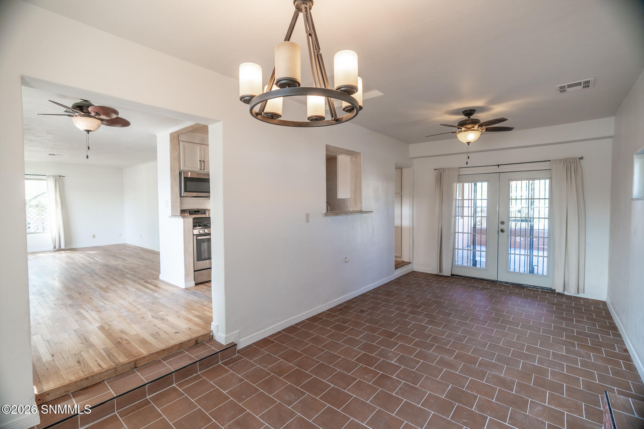 2400 S Solano Drive Property Photo 20