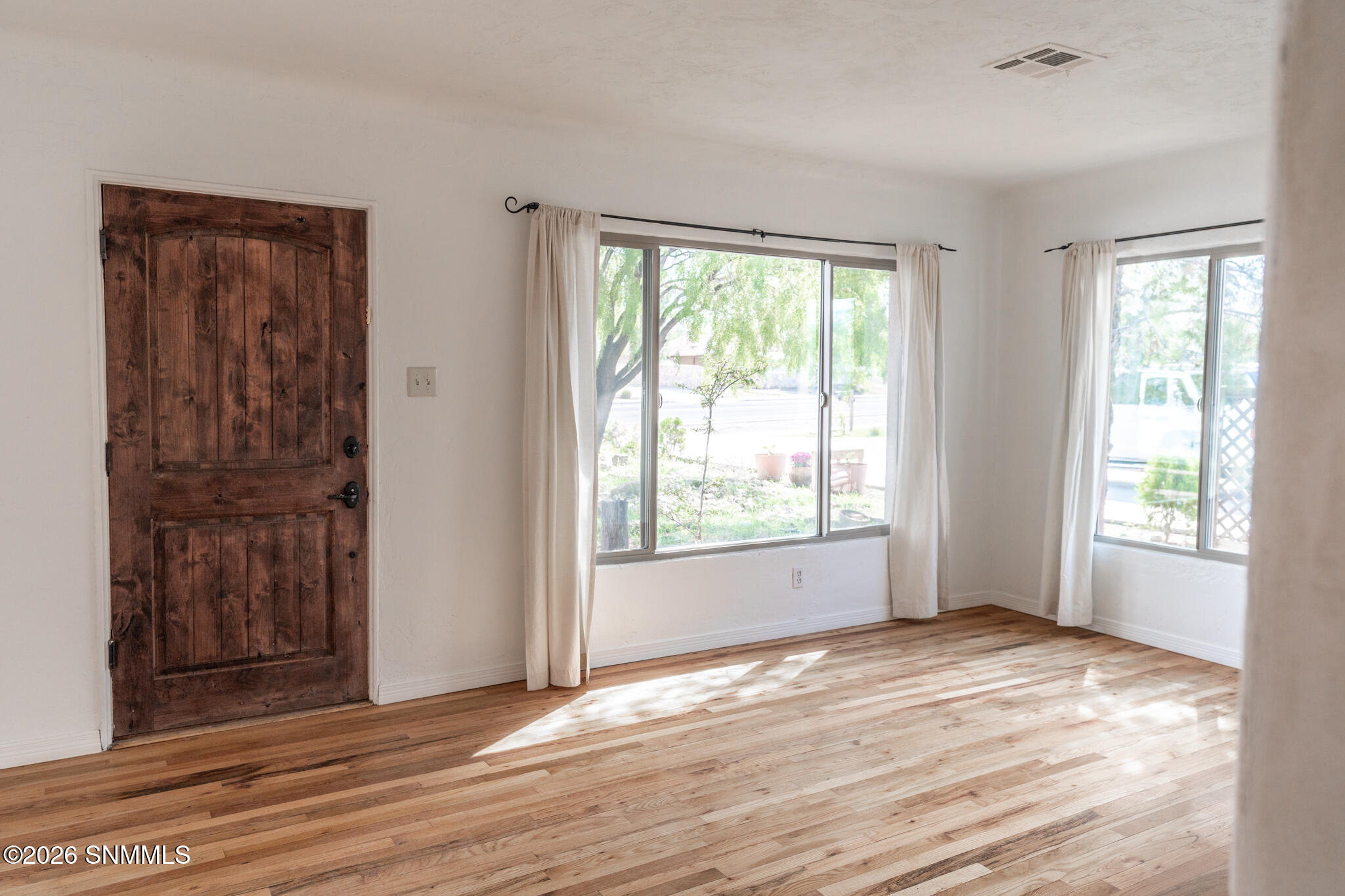2400 S Solano Drive Property Photo 24