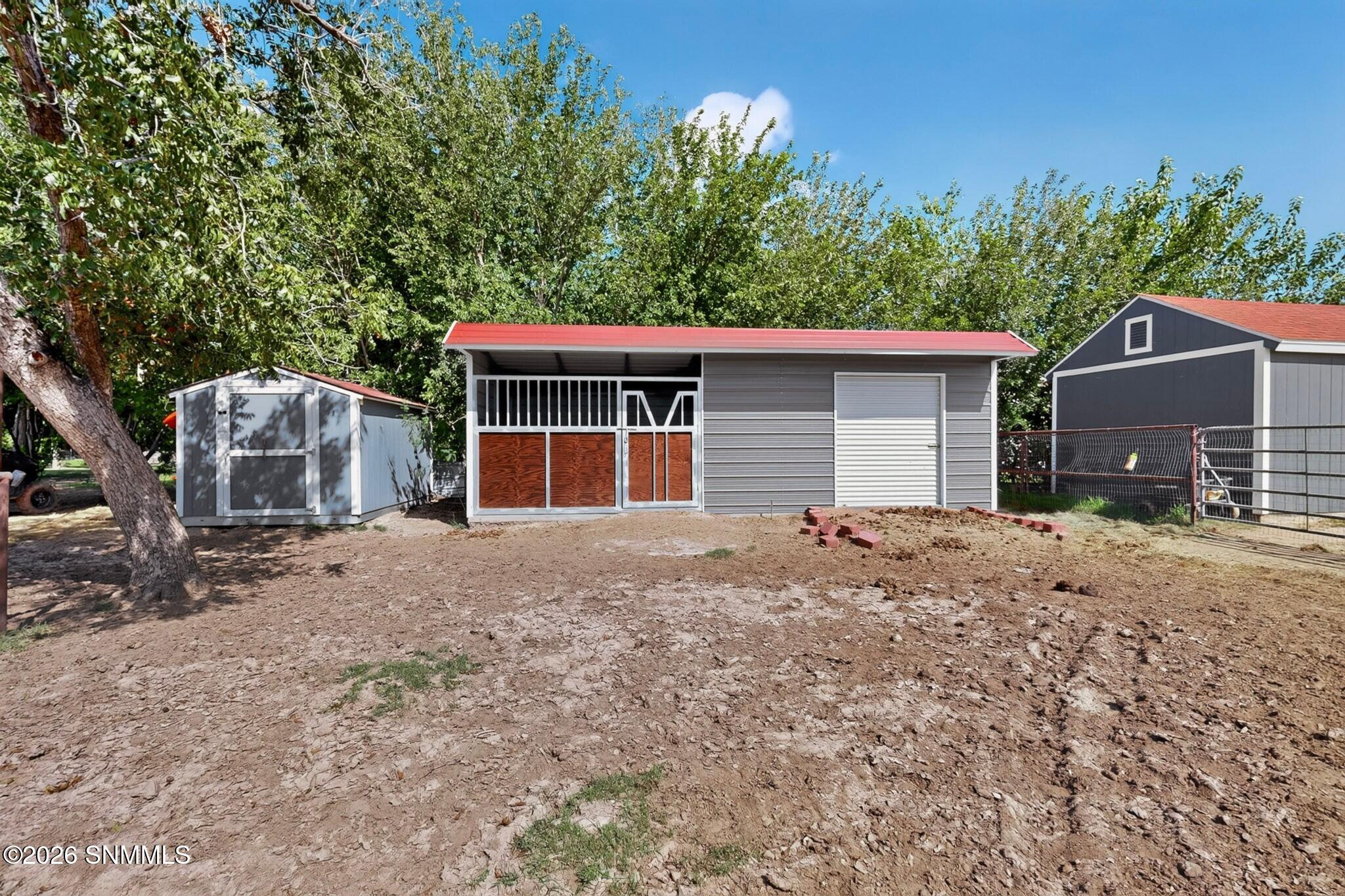 8105 Dona Ana Road Property Photo 39