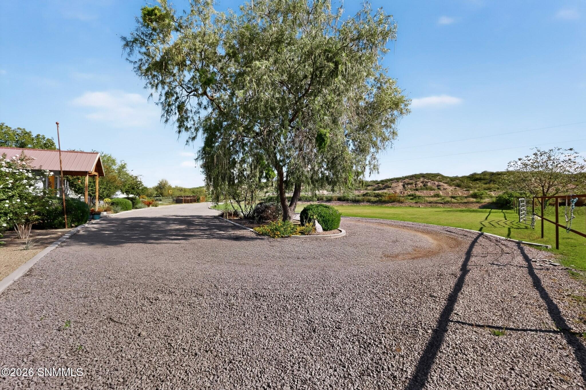 8105 Dona Ana Road Property Photo 57