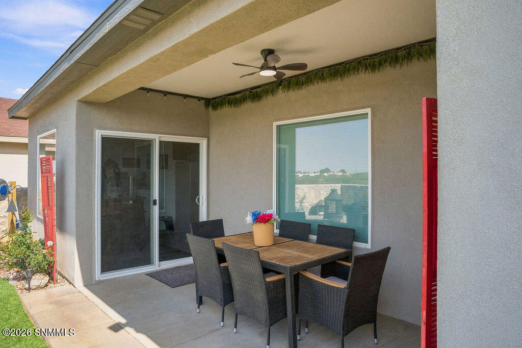 7250 Aretha Way Property Photo 33