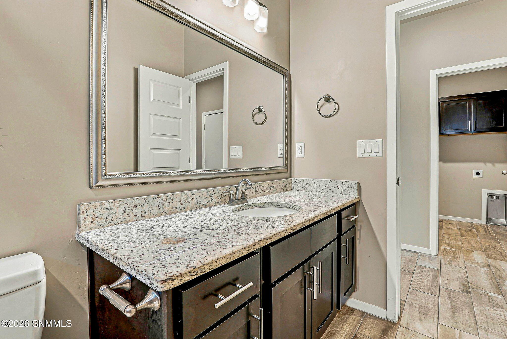 3948 Caspian Road Property Photo 14