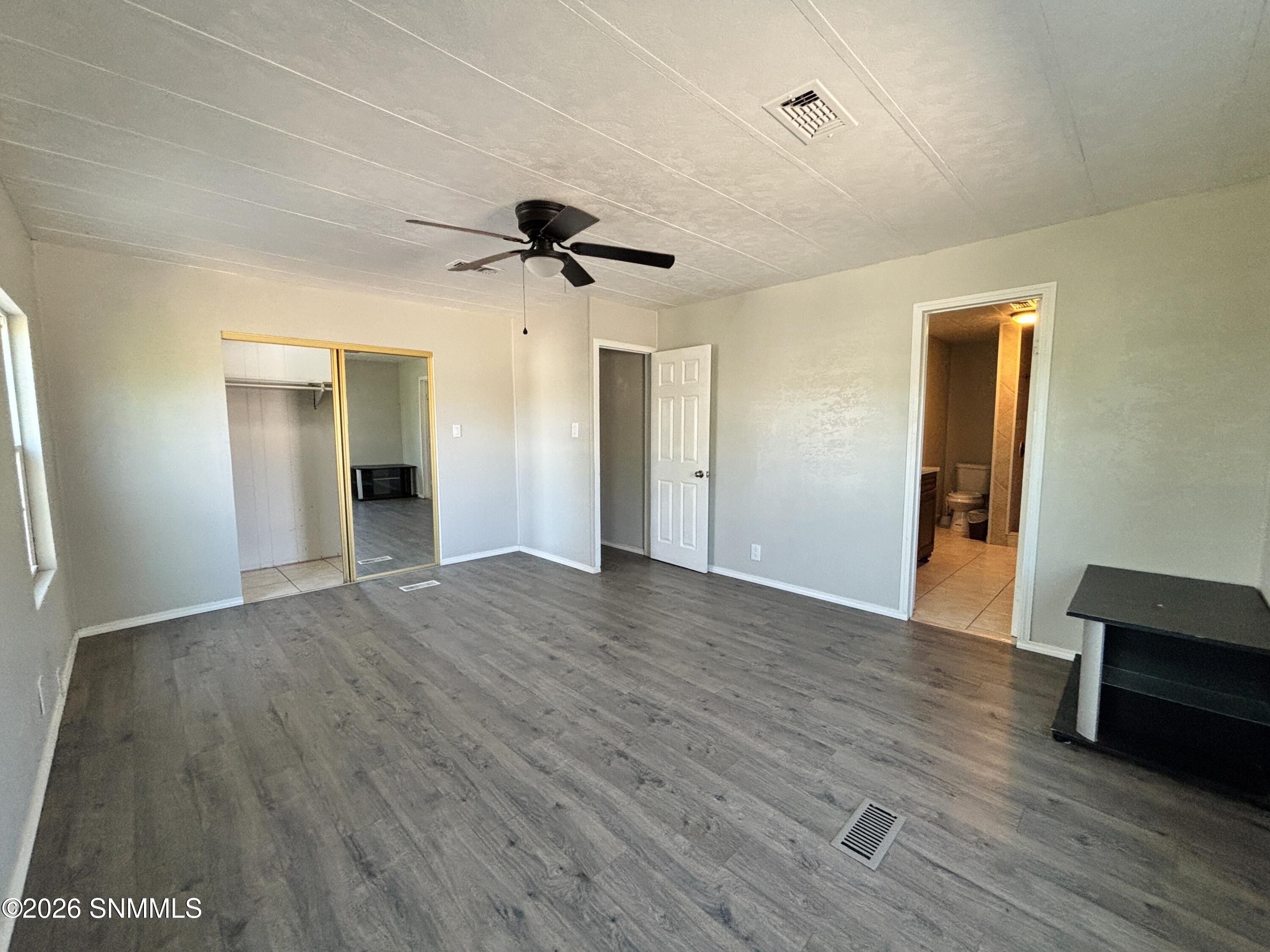 361 Wilson Street Property Photo 9