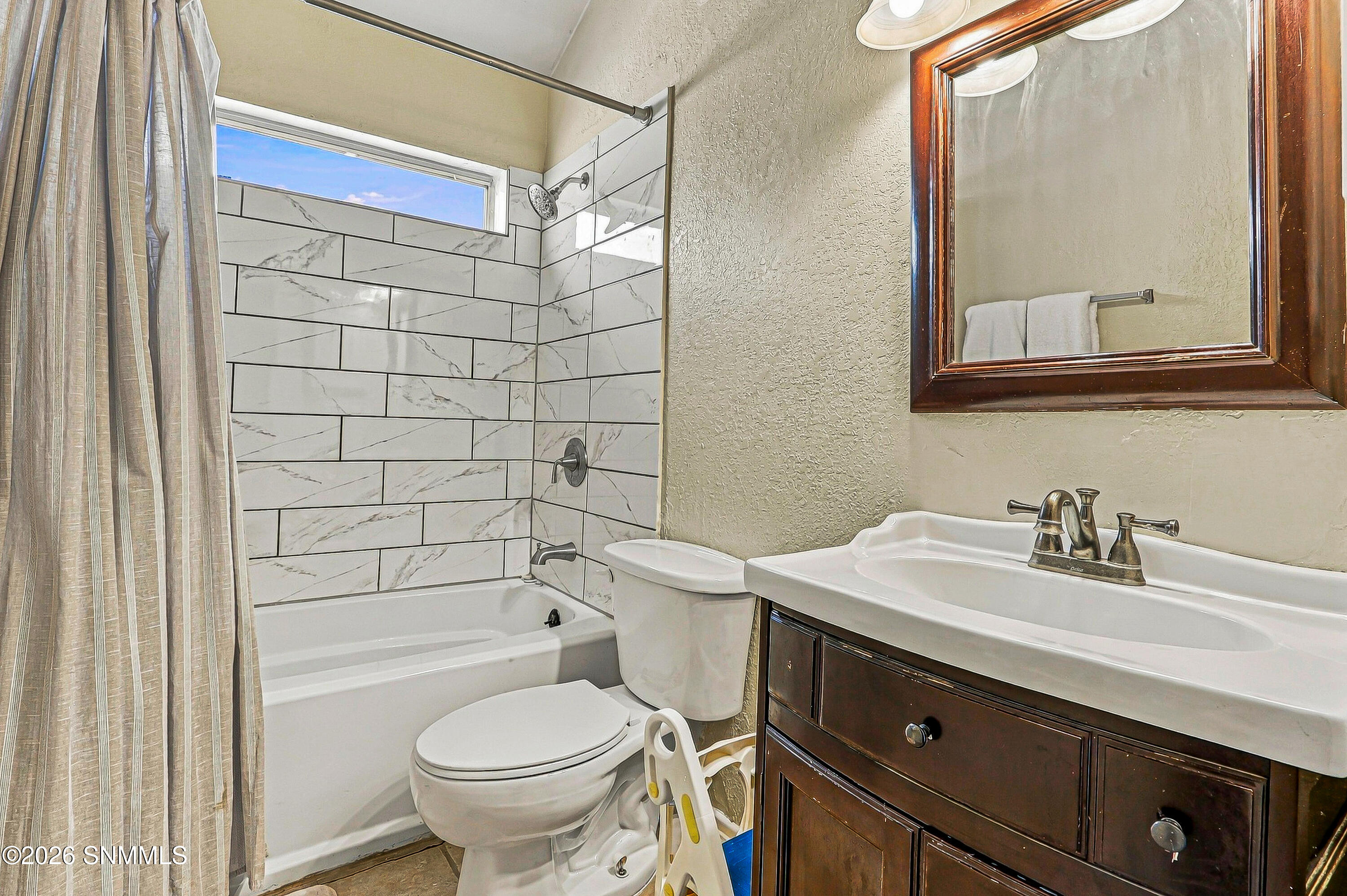 452 Augustus Road Property Photo 12