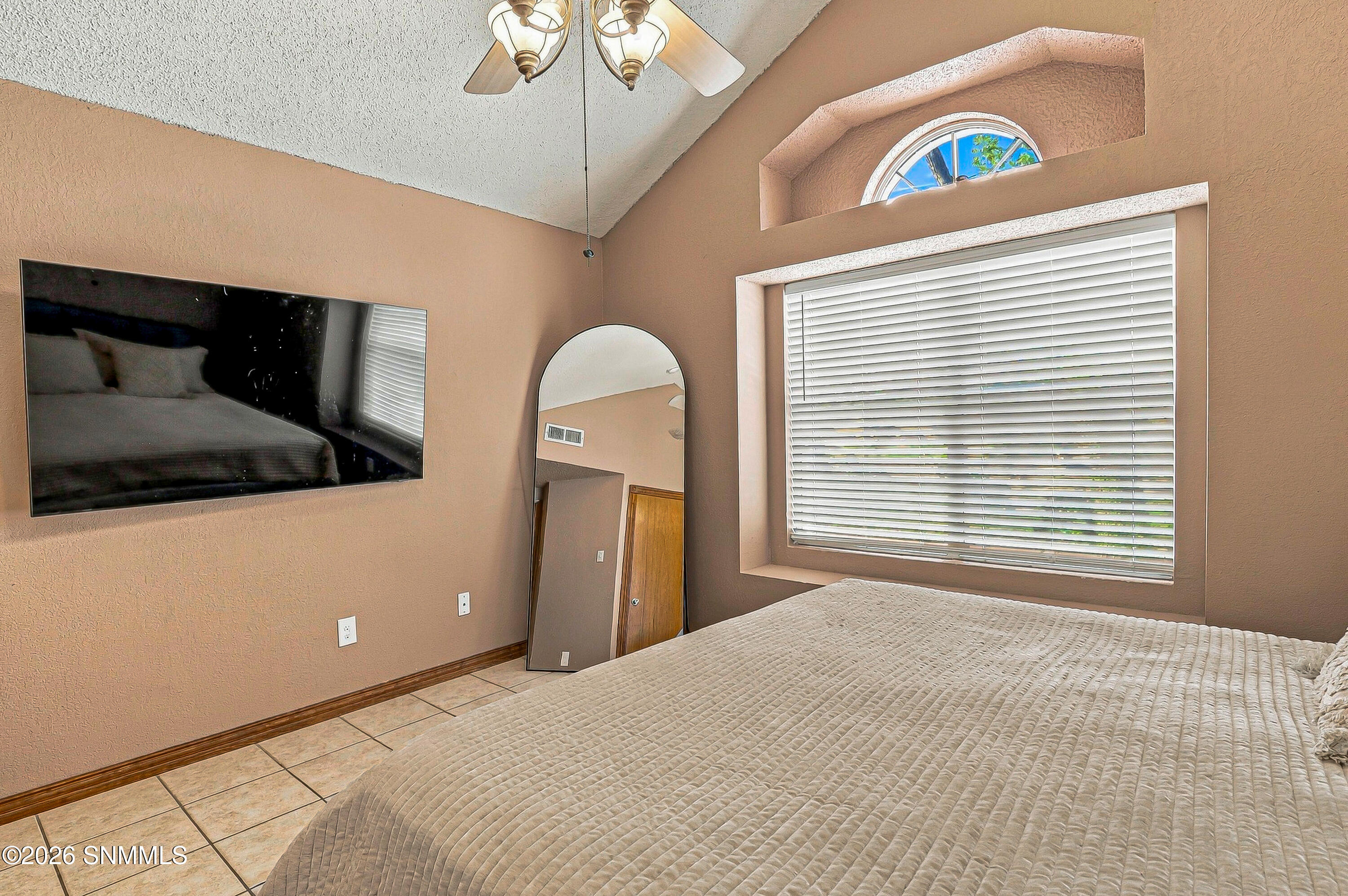 452 Augustus Road Property Photo 18