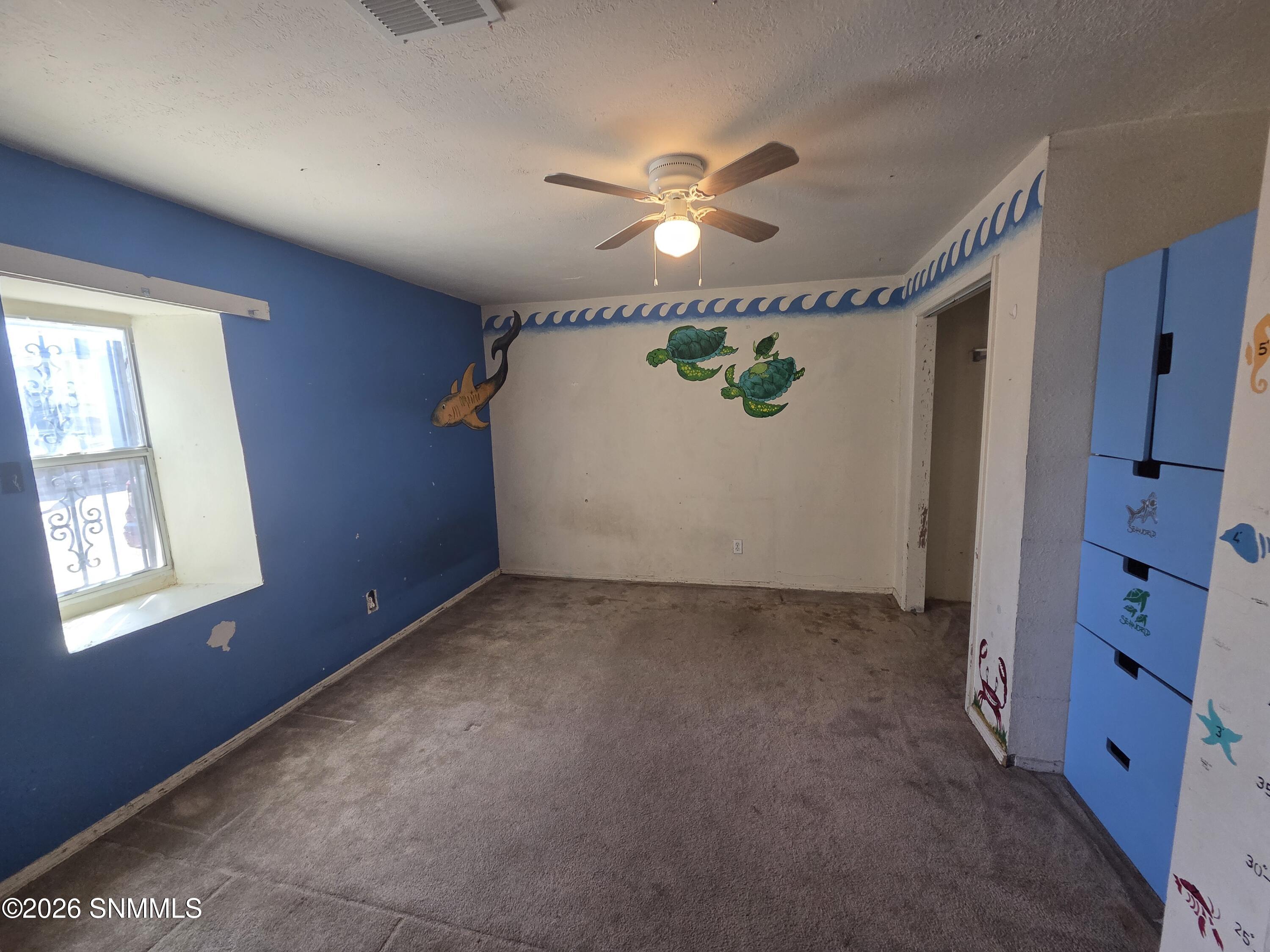 343 E Bowman Avenue Property Photo 13